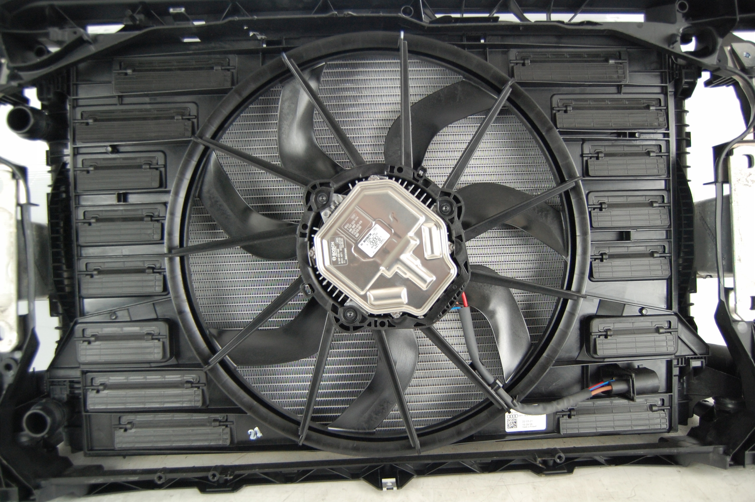 WZMOCNIENIE PAS AUDI A5 B9 8W6 2.0 TFSI 2017- USA Typ samochodu Samochody osobowe