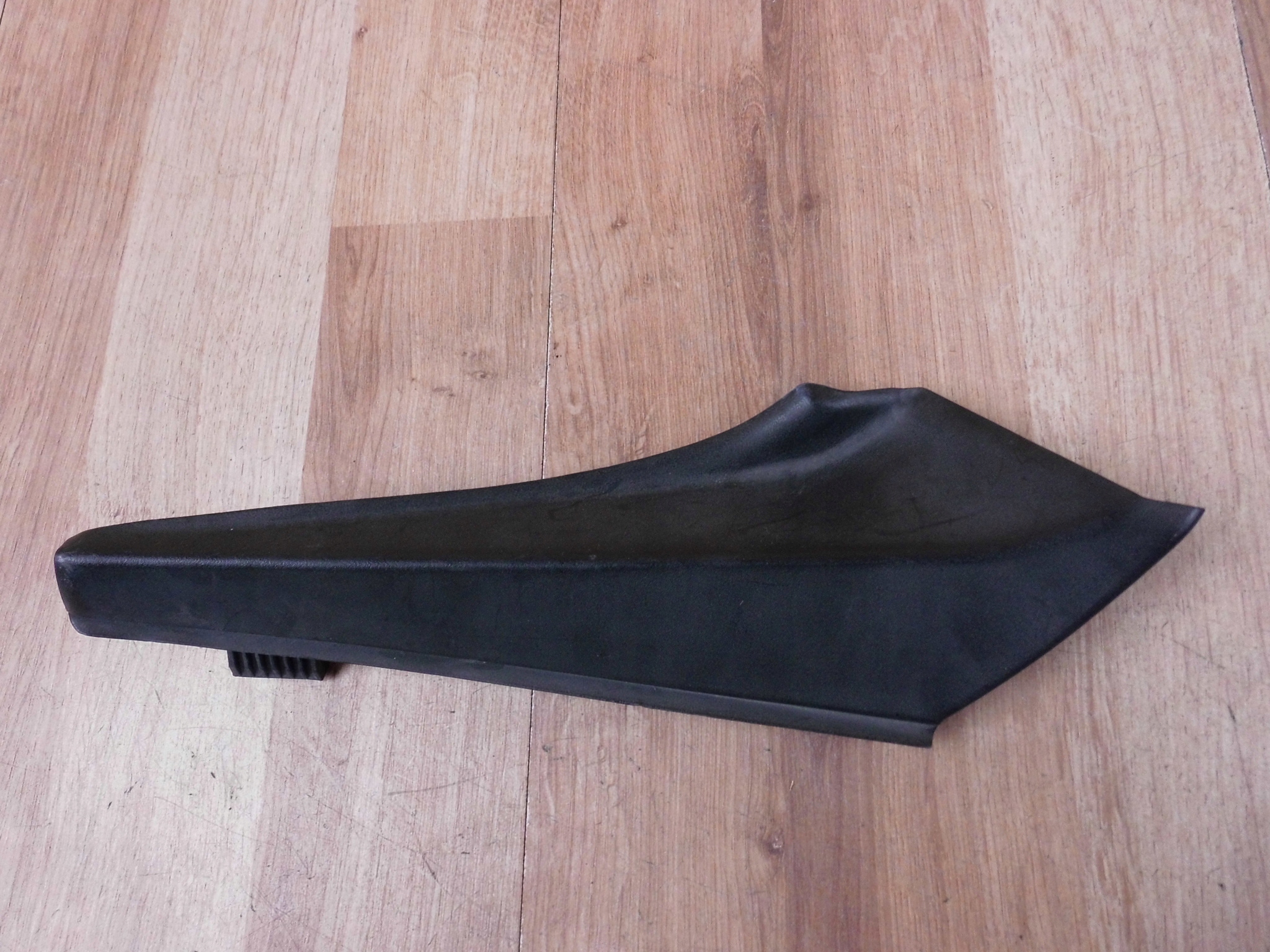 Toyota RAV4 IV plastic side cover spoiler windows right front front