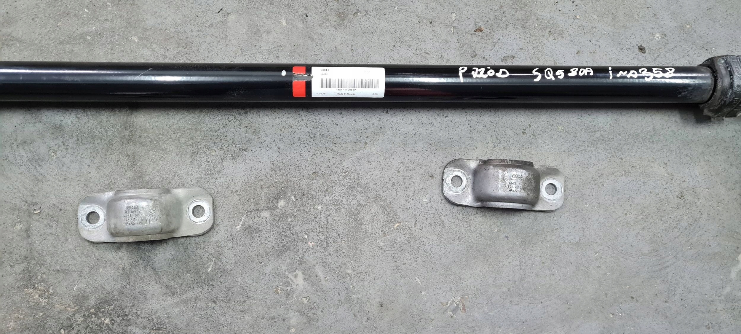 SQ5 Q5 80A bar STALIZATOR front 80A411305B