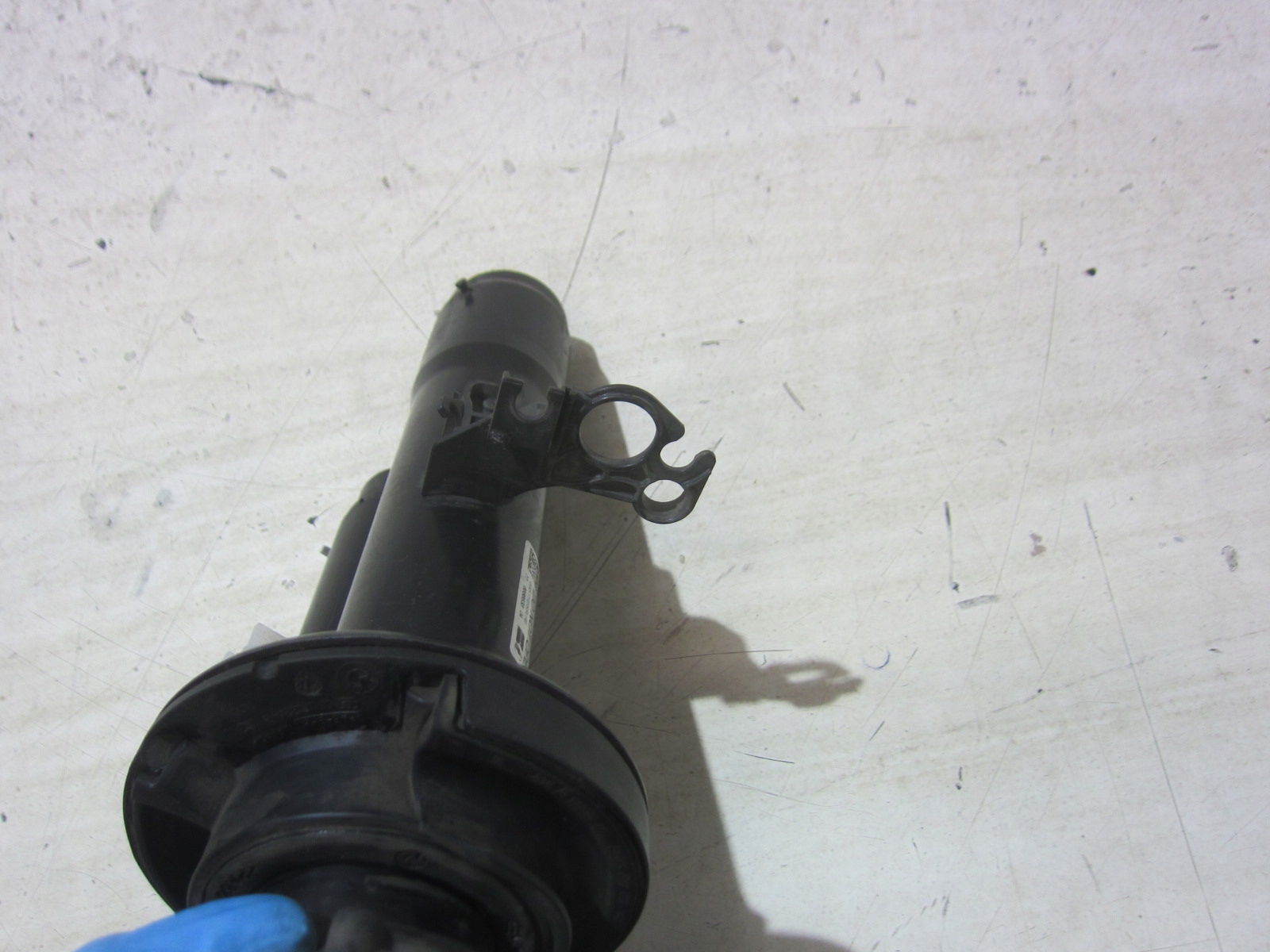 BMW 5 G31 X-DRIVE 4X4 shock absorber left front front VDM 37106866533