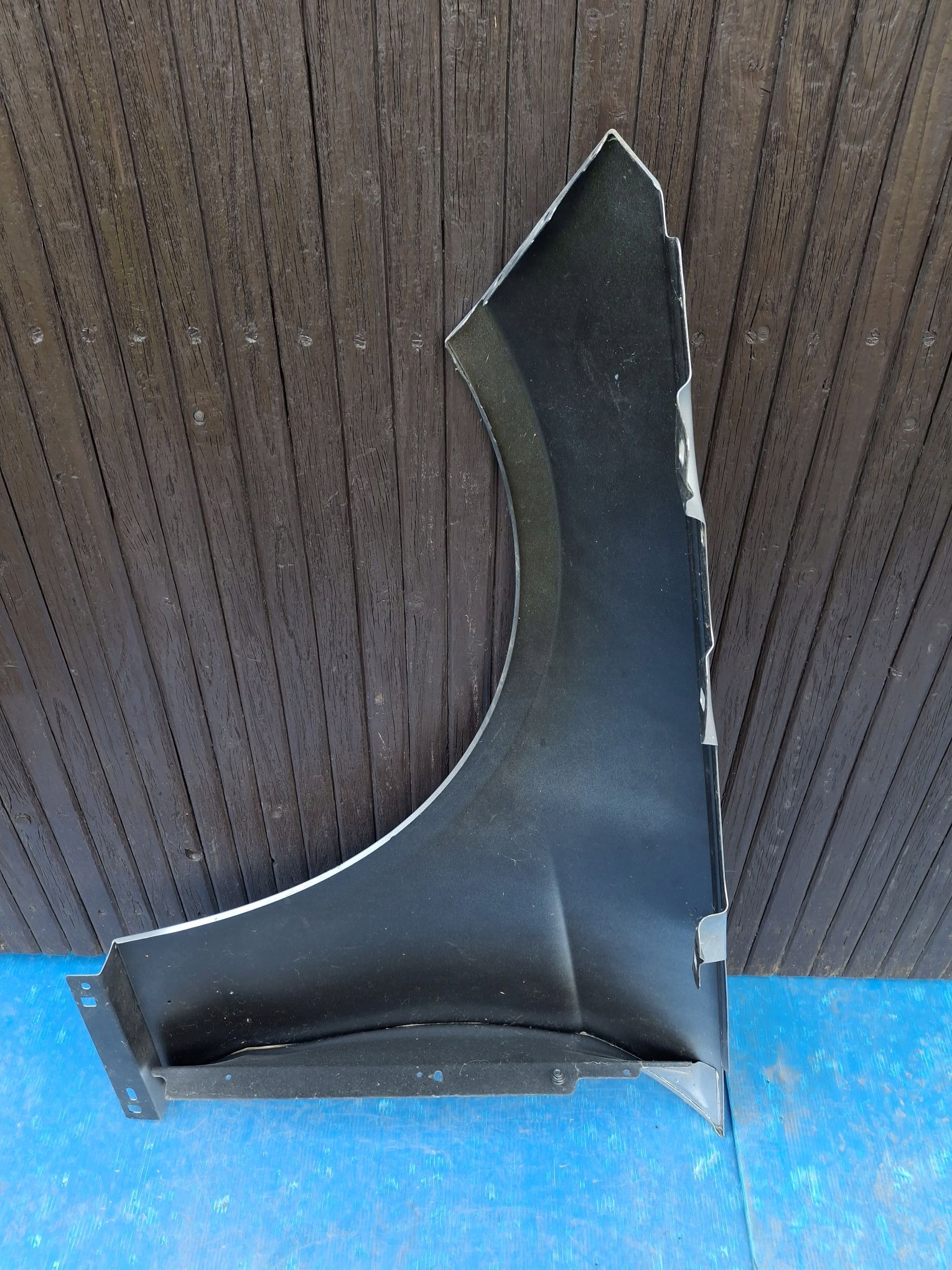 fender right front MERCEDES E-KLASA W212 2009R->2016R