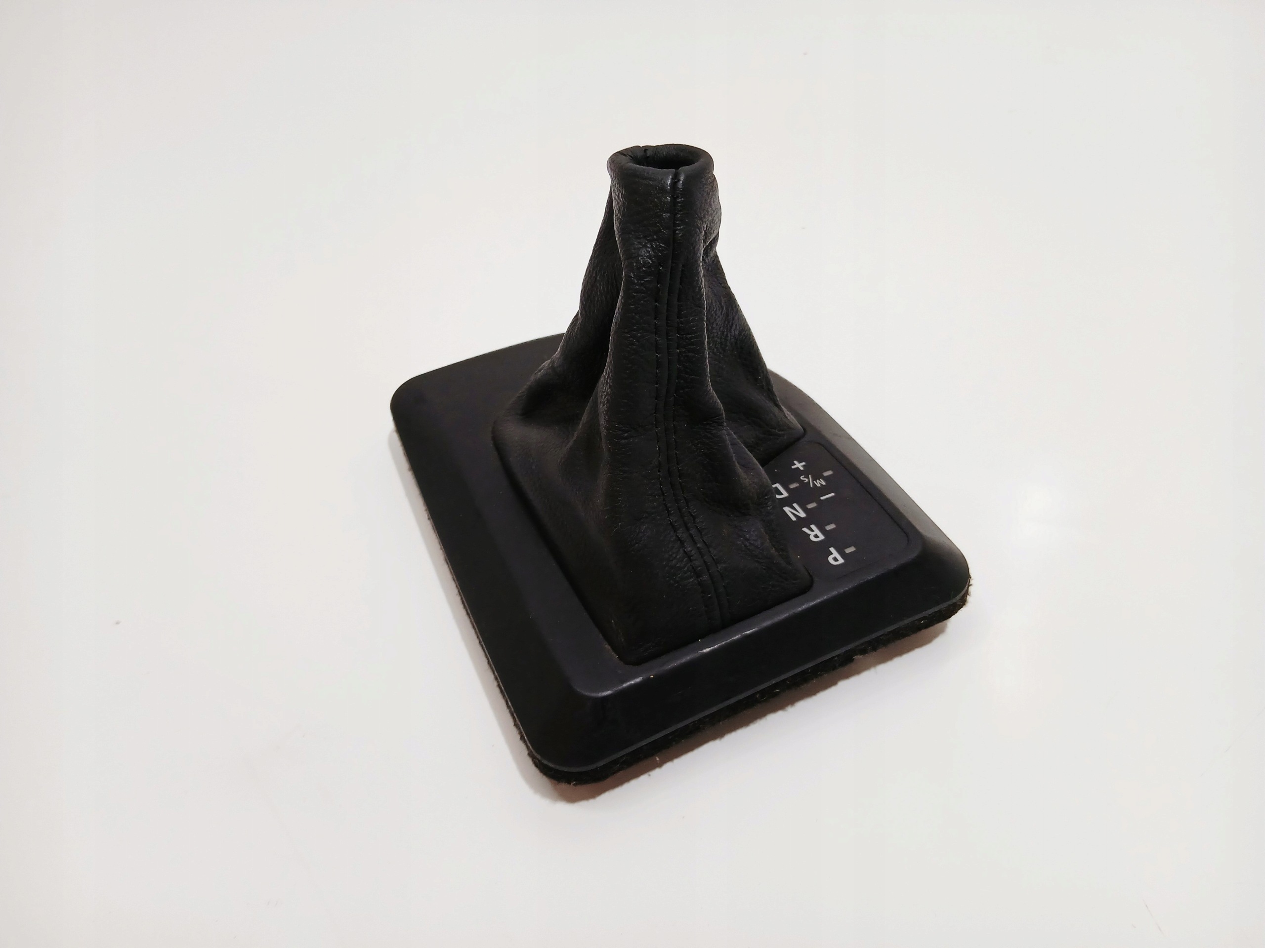 rám radica páka BMW E60 E61 7034089 EUROPA (0001440)