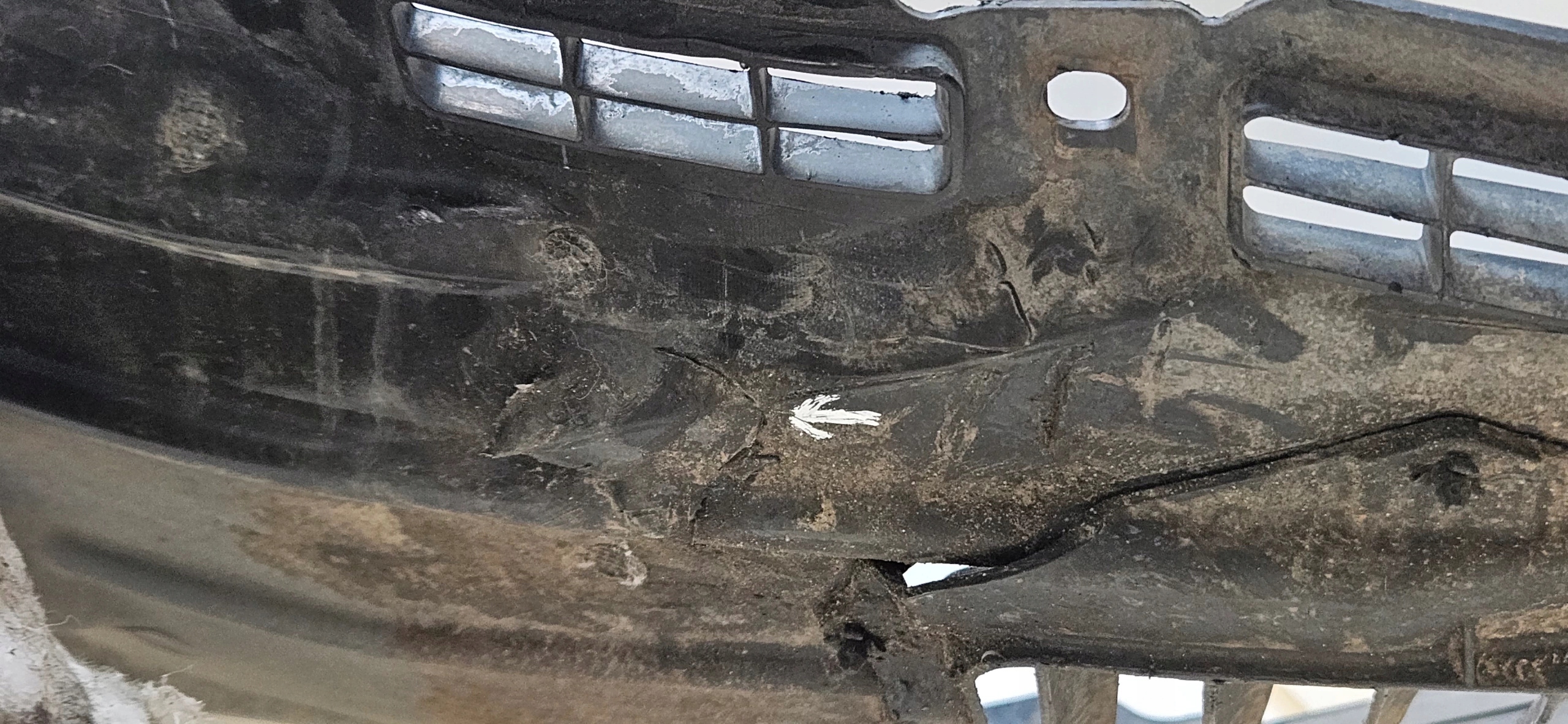 mudguard front left HONDA CRV V 2018- original