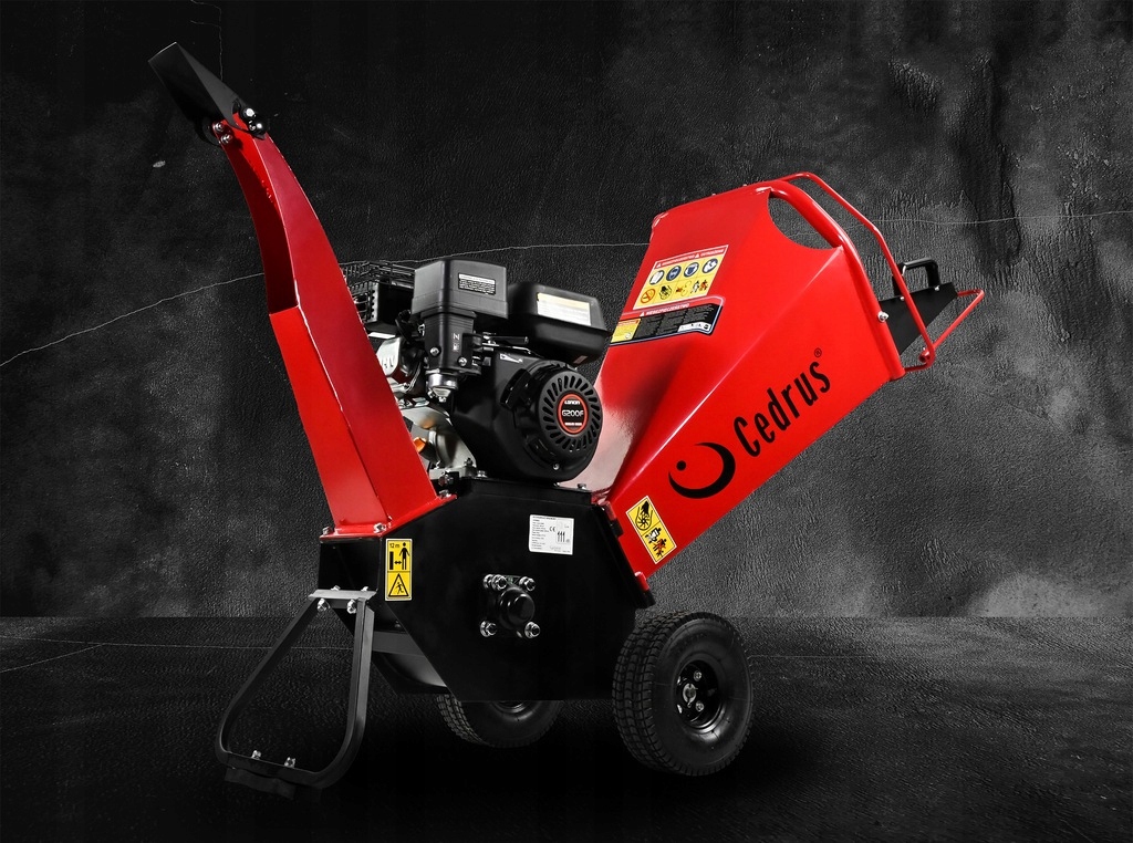 SOLIDNY ROZDRABNIACZ DO GAŁĘZI CEDRUS RB02 SPALINOWY RĘBAK DUŻA MOC PRO XXL Kod producenta ROZDRABNIACZ PROFESJONALNY CEDRUS PRO XXXXL