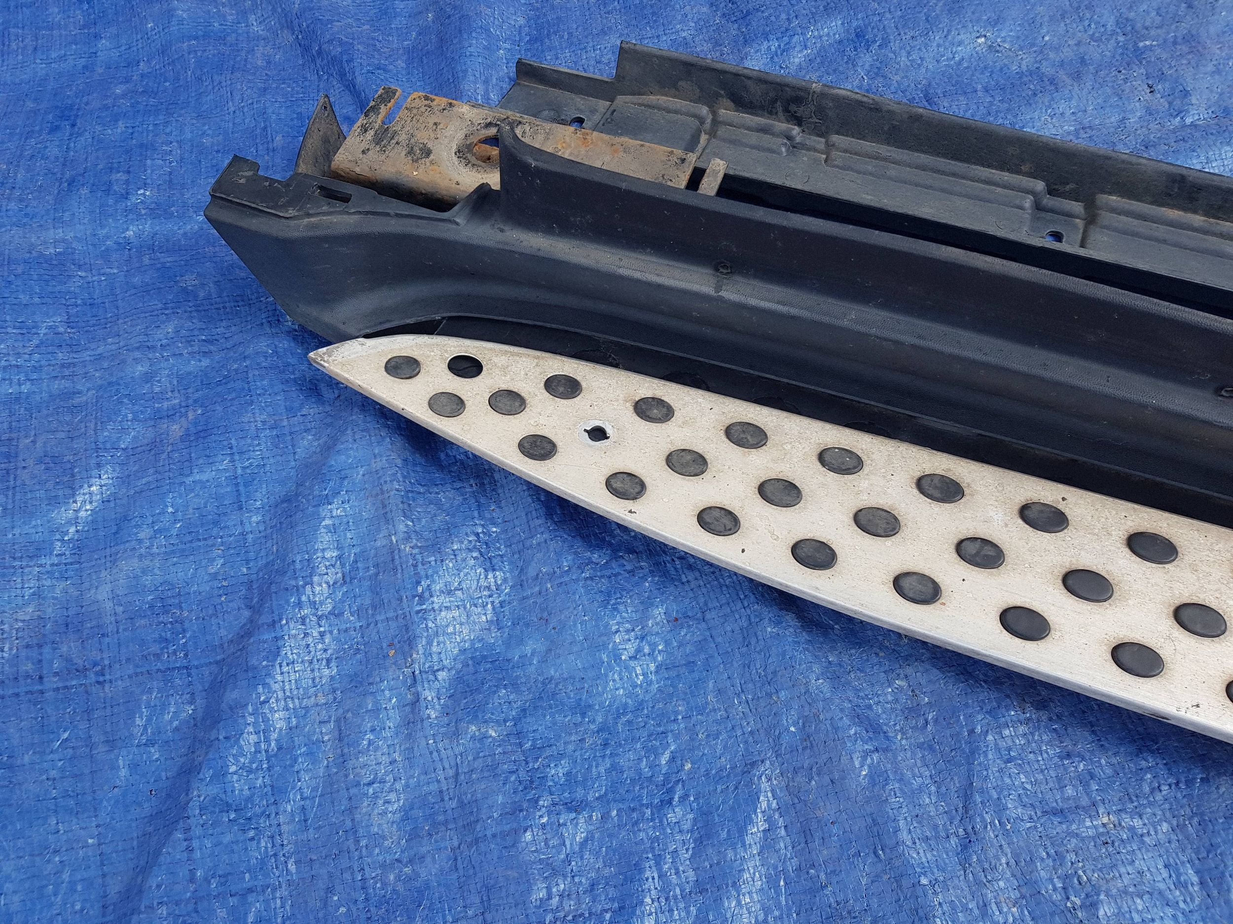 left threshold MERCEDES GL X164 cap moulding STOPIEN