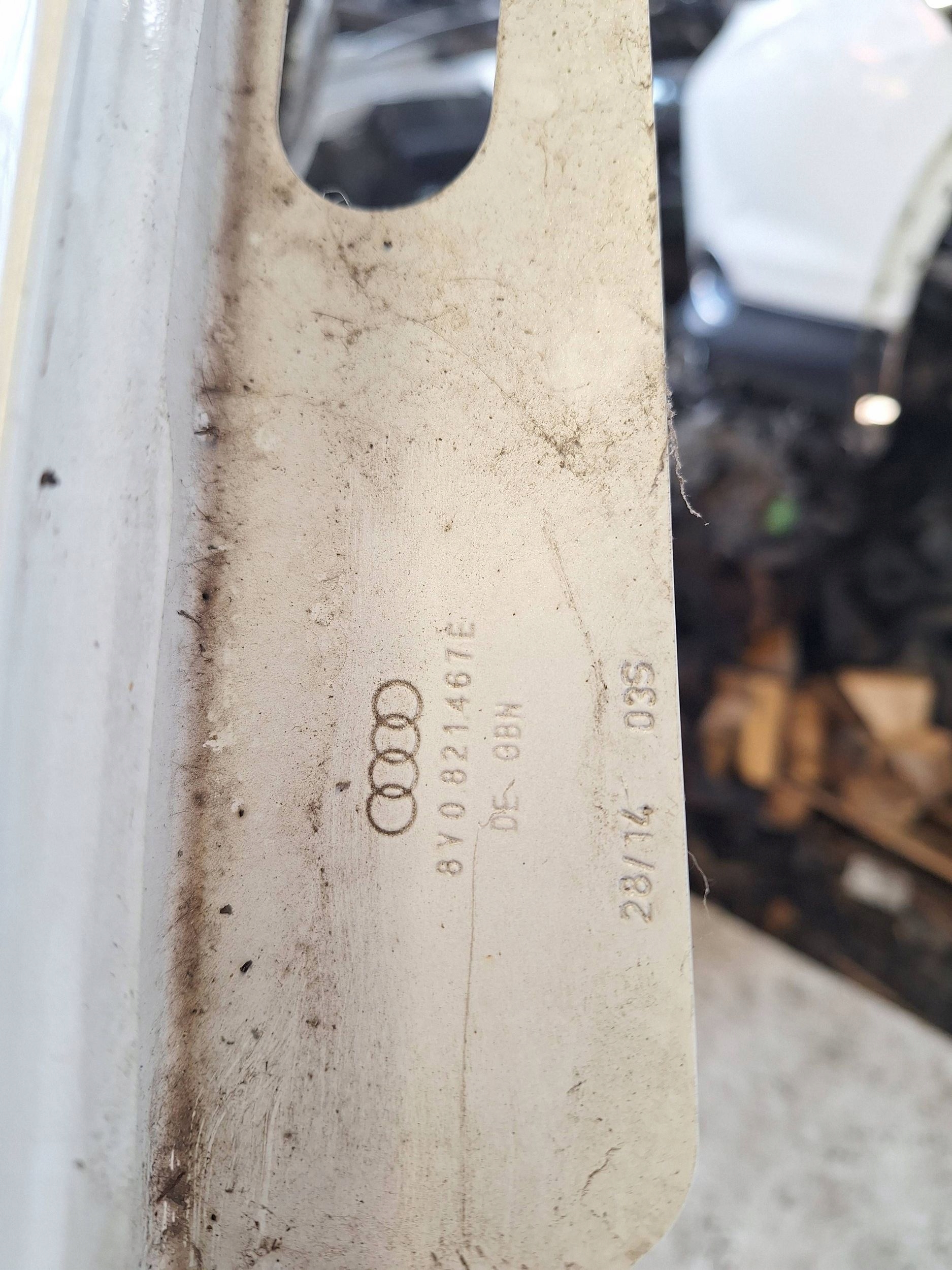 AUDI A3 8V SPORTBACK 12-16 parafango sinistra 8V0821467E