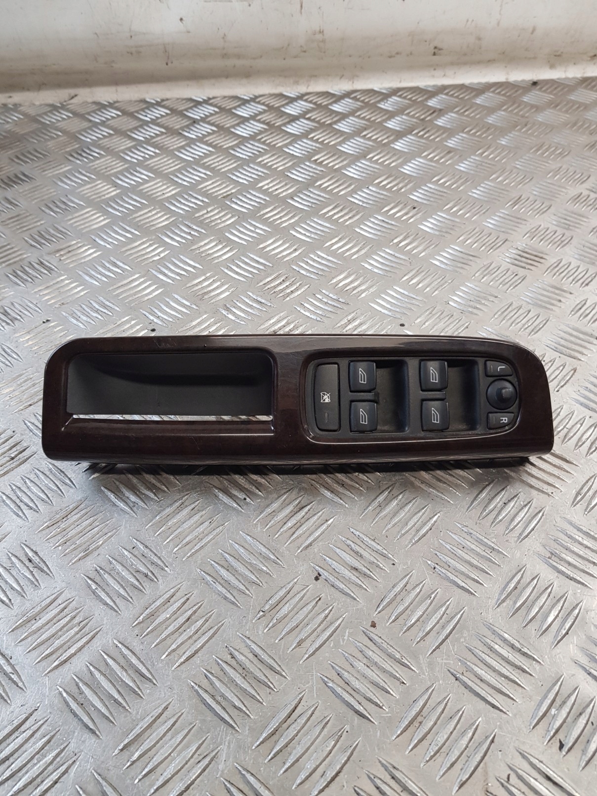 window control switch of mirrors left front 30739845 VOLVO V50 and 05R