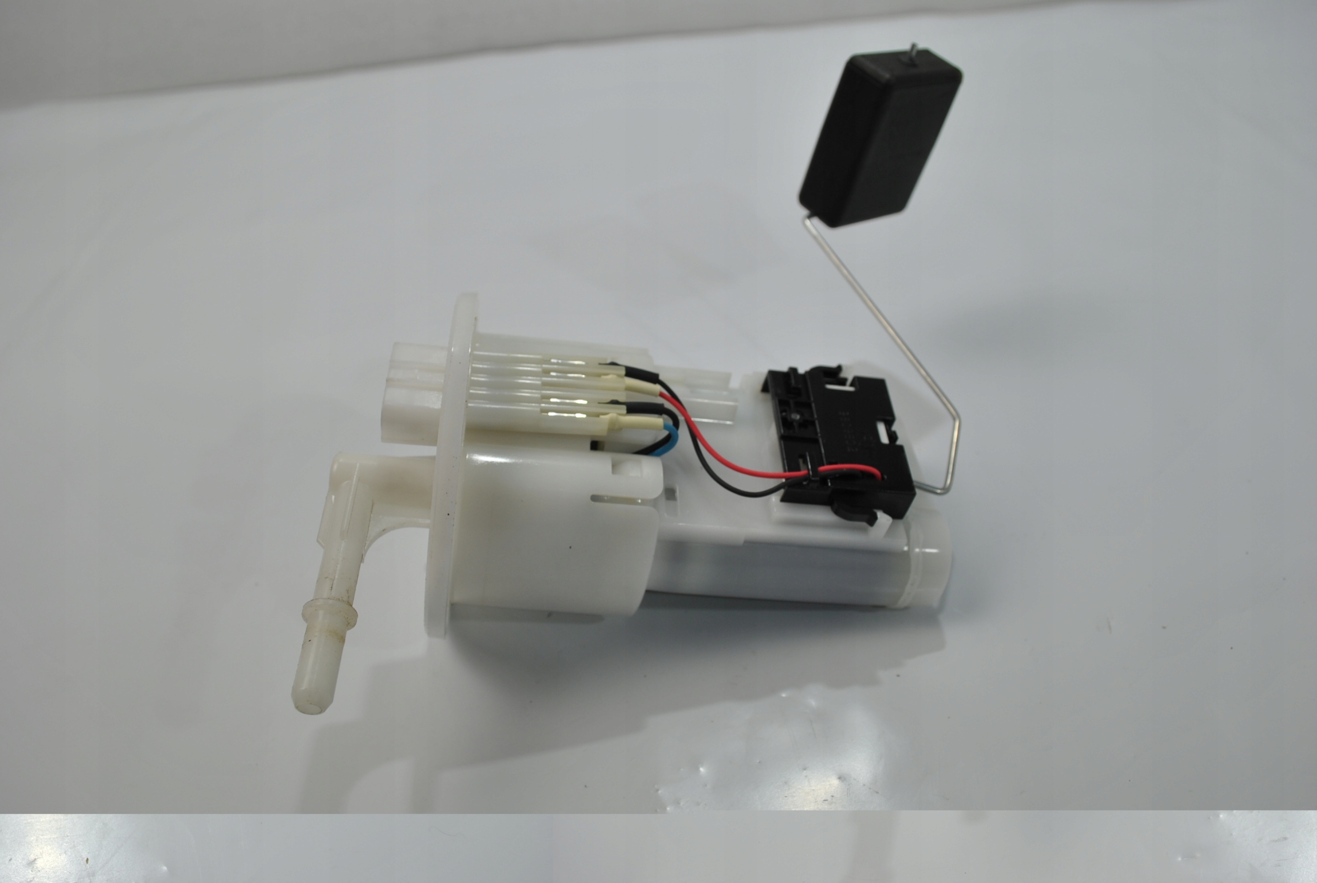 YAMAHA XSR 700 ТОПЛИВНЫЙ НАСОС 16-20