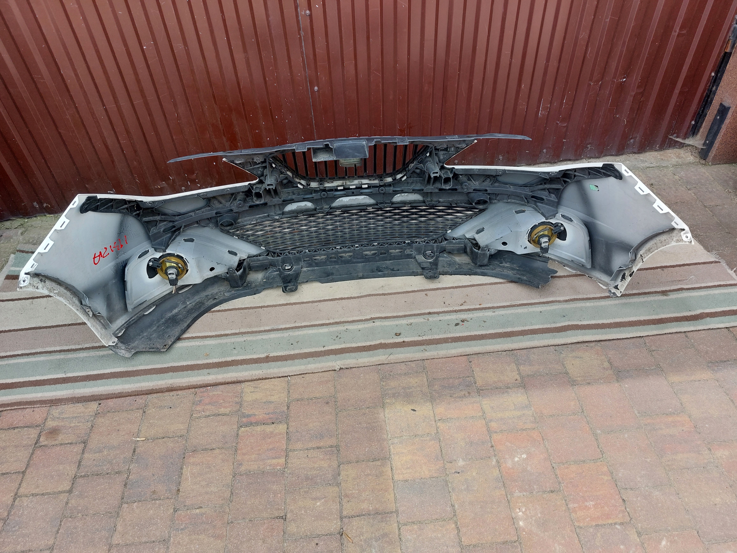 bumper front SEAT IBIZA IV 6J BIALY
