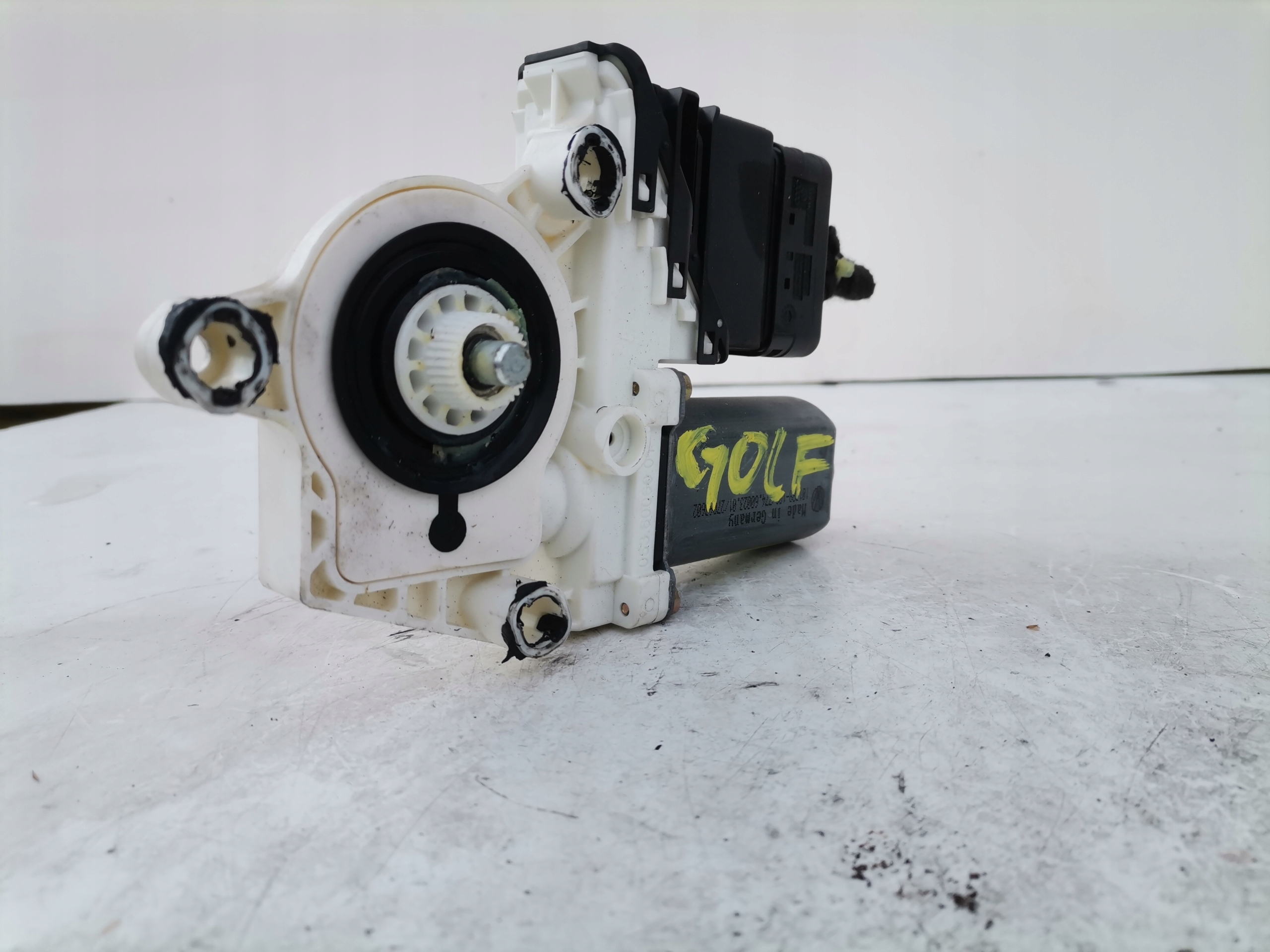 VW GOLF IV LEON and mini motor windows right rear part 1C0959812A