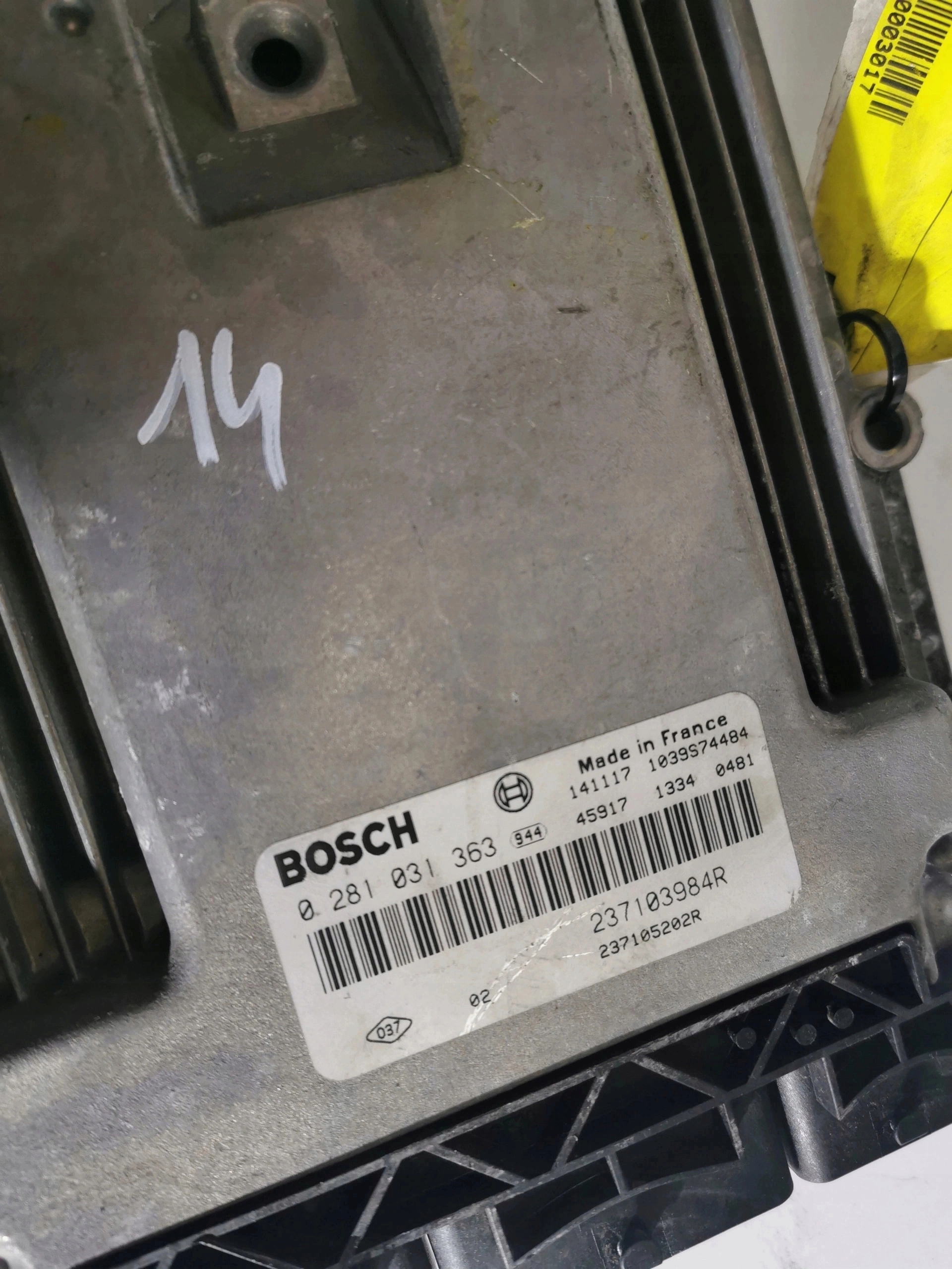 RENAULT TRAFIC 1.6DCI 0281031363 237103984R 237105202R computer ECU come NOW