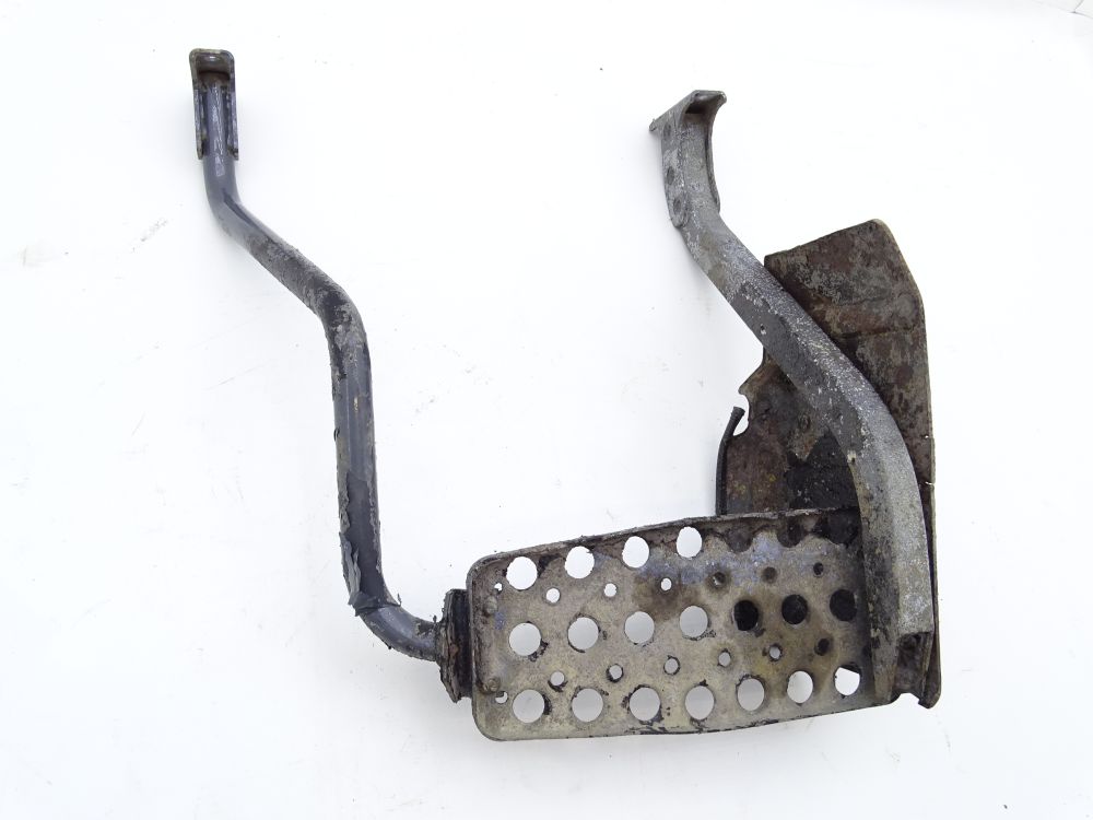 VOLVO FL6 00-06 СТЕПЕНЬ ПРАВАЯ ТРУБА КРЕПЛЕНИЕ 22,5