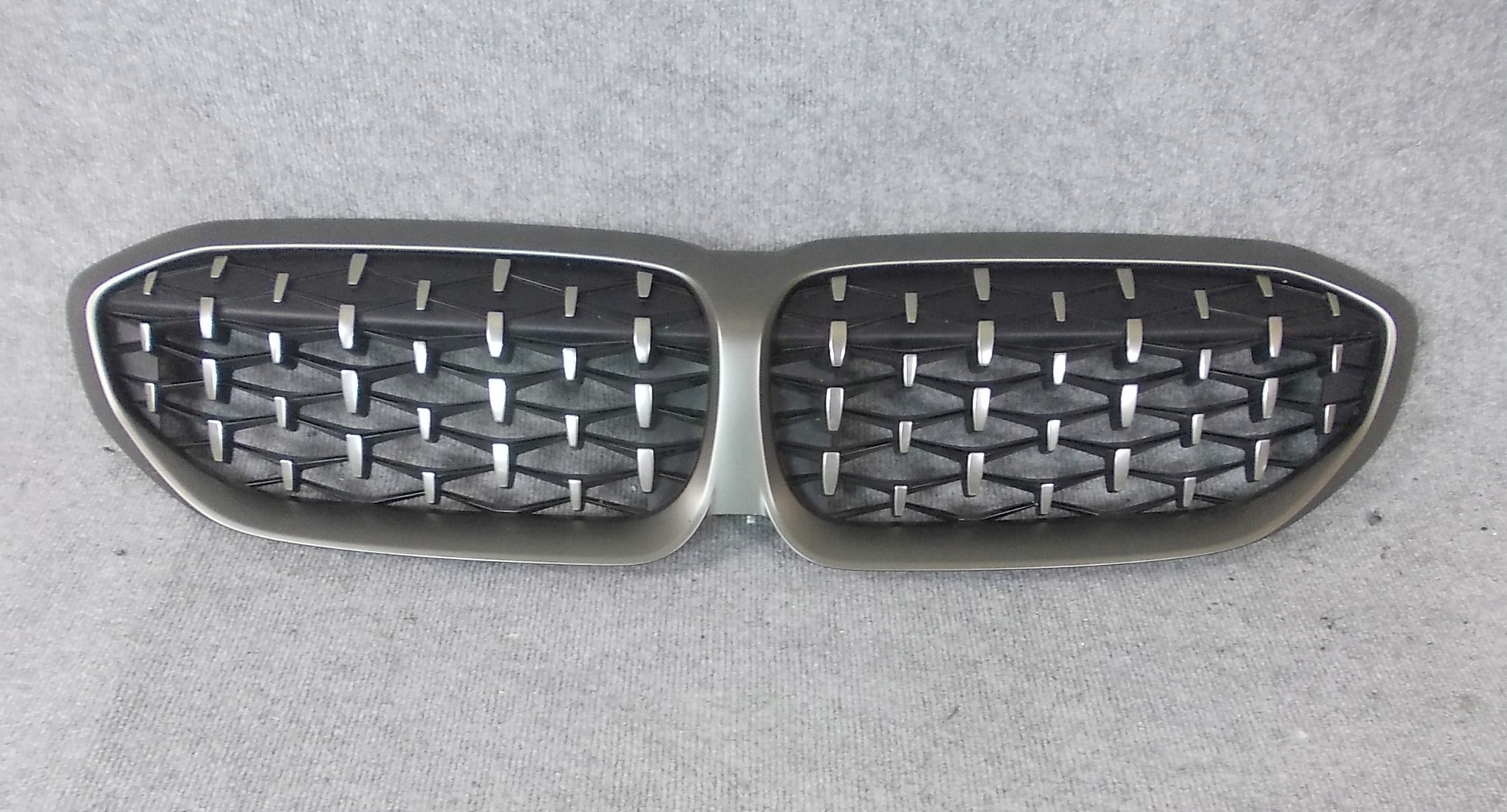 BMW 3 G20 G21 решетка почки 5113192976-10