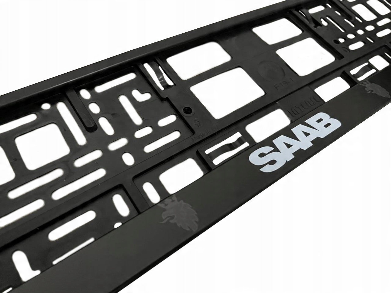 

Ramki ramka pod tablice rejestracyjną Saab 2SZT