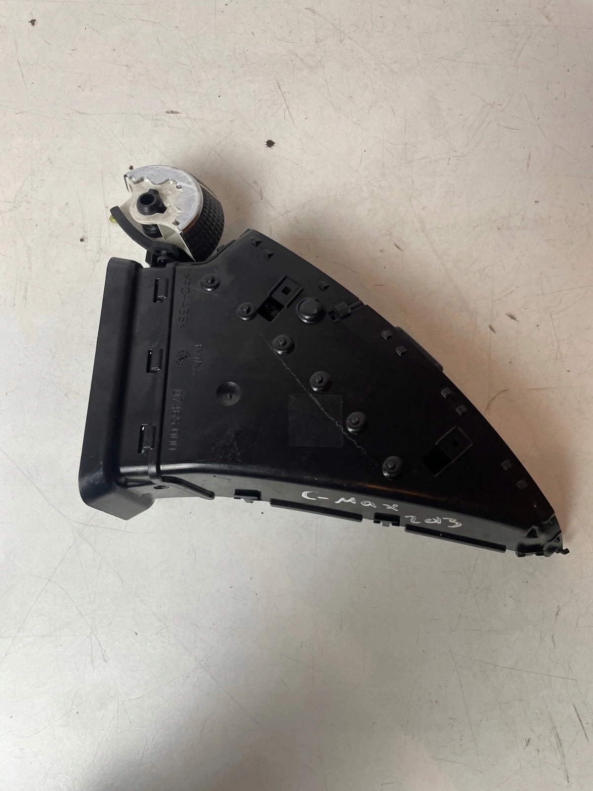 grid air conditioning devices central left Ford C-Max MK2