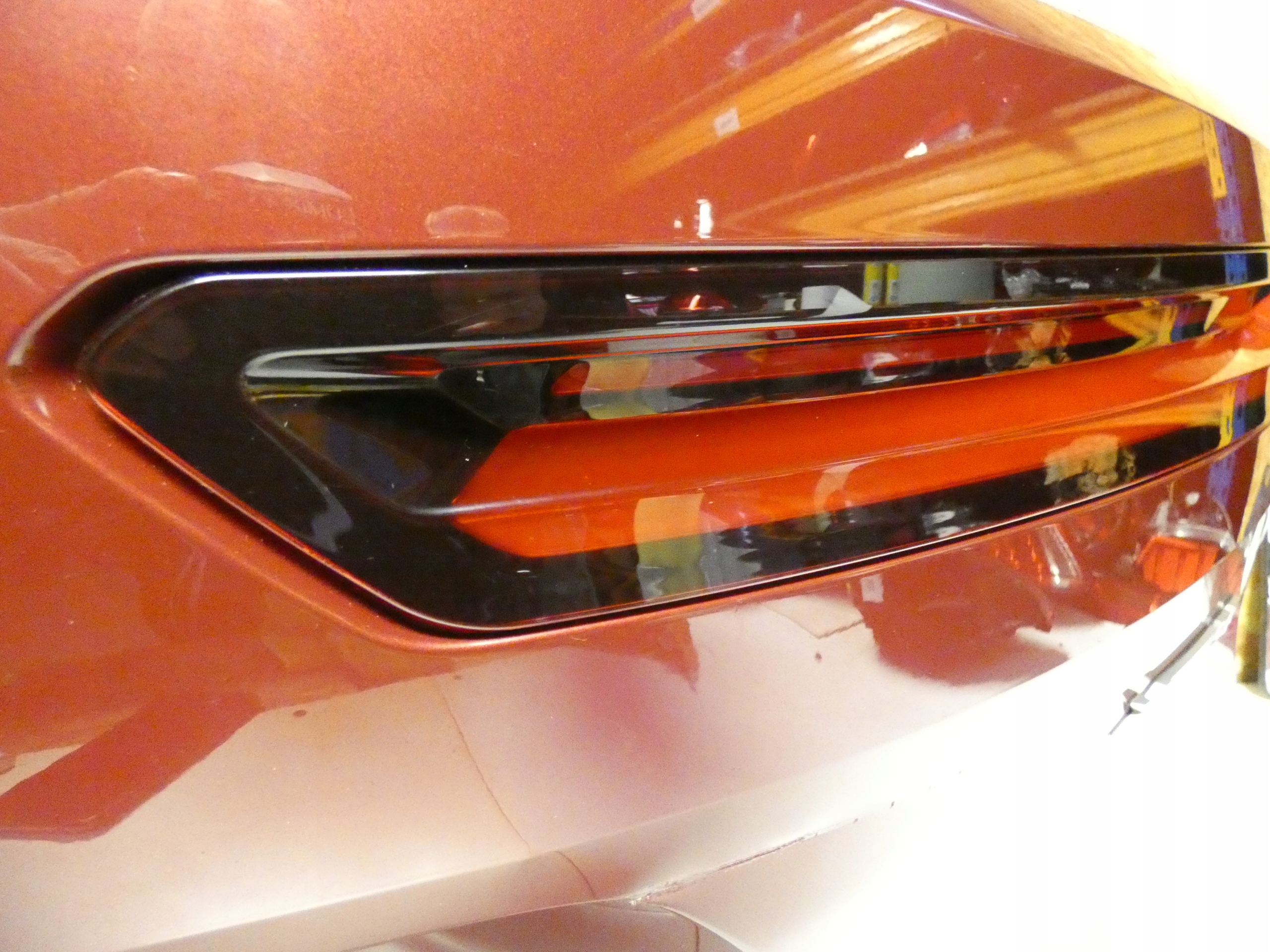 BMW IX I20 2021- 9854907 boot doors rear part boot light