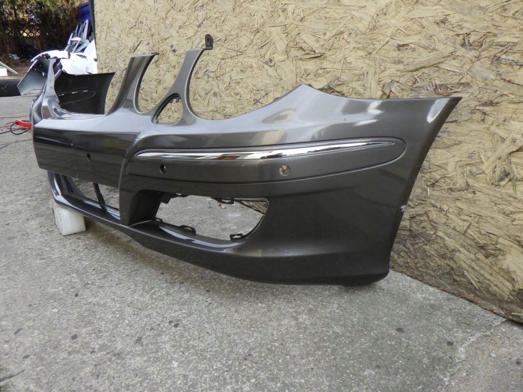 MERCEDES E KLASA 211 LIFT 2006- FRONTSTOSSSTANGE