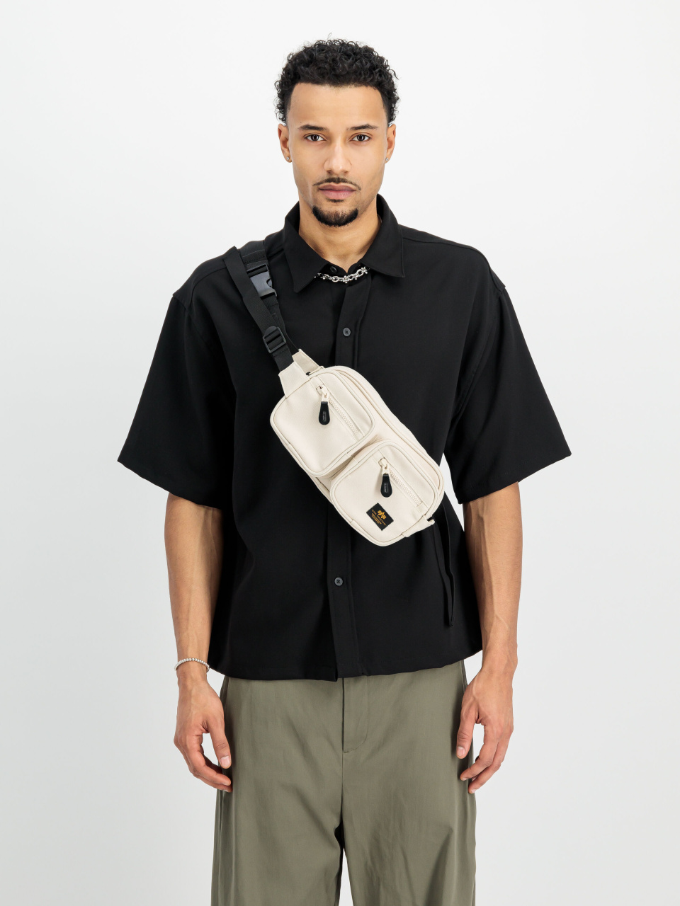 Ledvinka Label Waist Bag vintage white