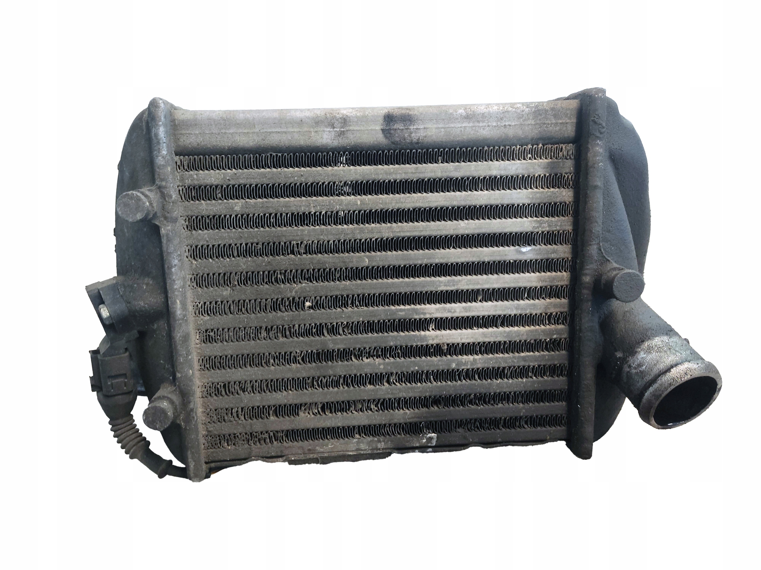INTERCOOLER AUDI A4 B6 2.5 TDI SZCZELNY