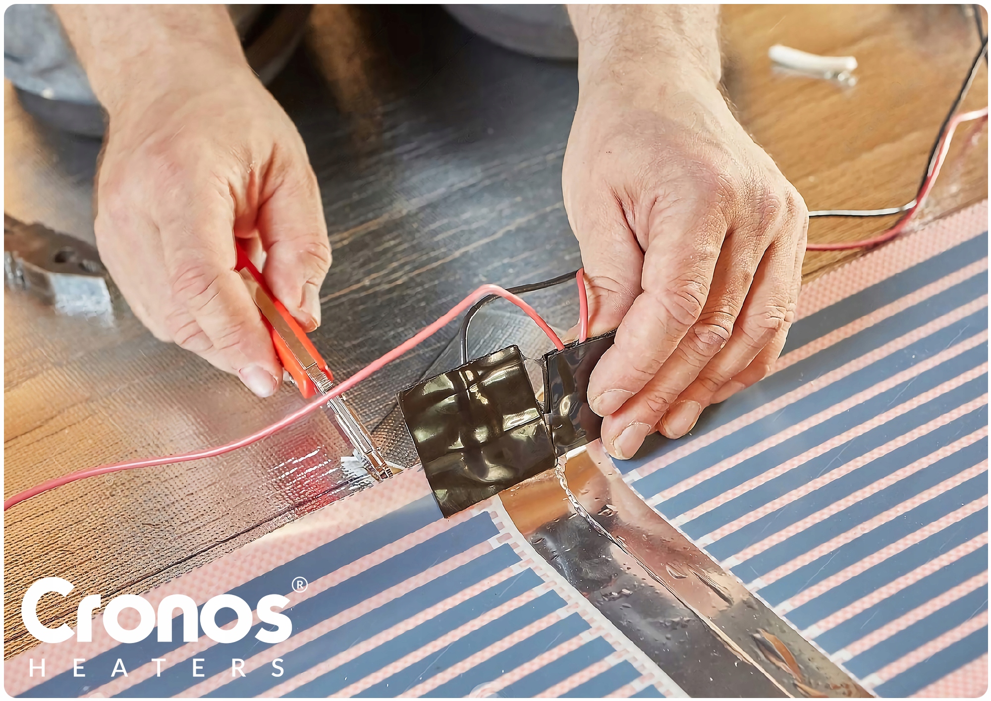 CRONOS FOLIA GRZEWCZA MATA NA PODCZERWIEŃ Z TERMOSTATEM WiFi 140W/m2 4m2 Marka Cronos