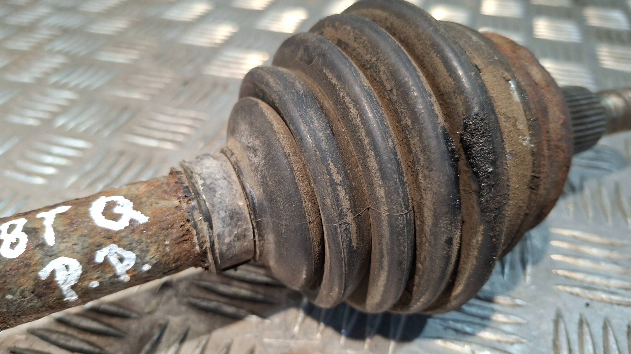 semi-axis right rear part AUDI TT 1.8T QUATTRO