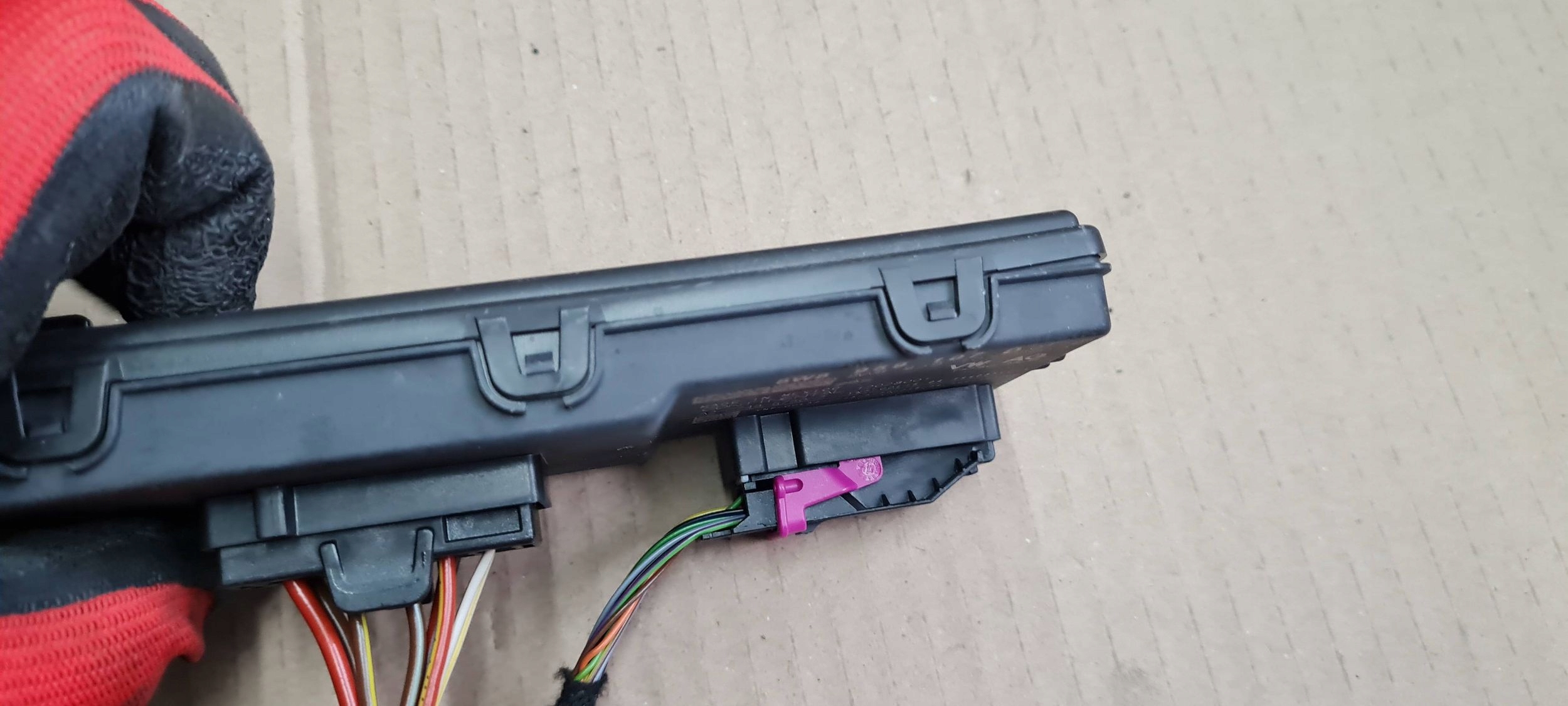 SQ5 80A Q5 module control unit bonnet boot connecting spoiler 8W8959107D A4 B9 8W A5