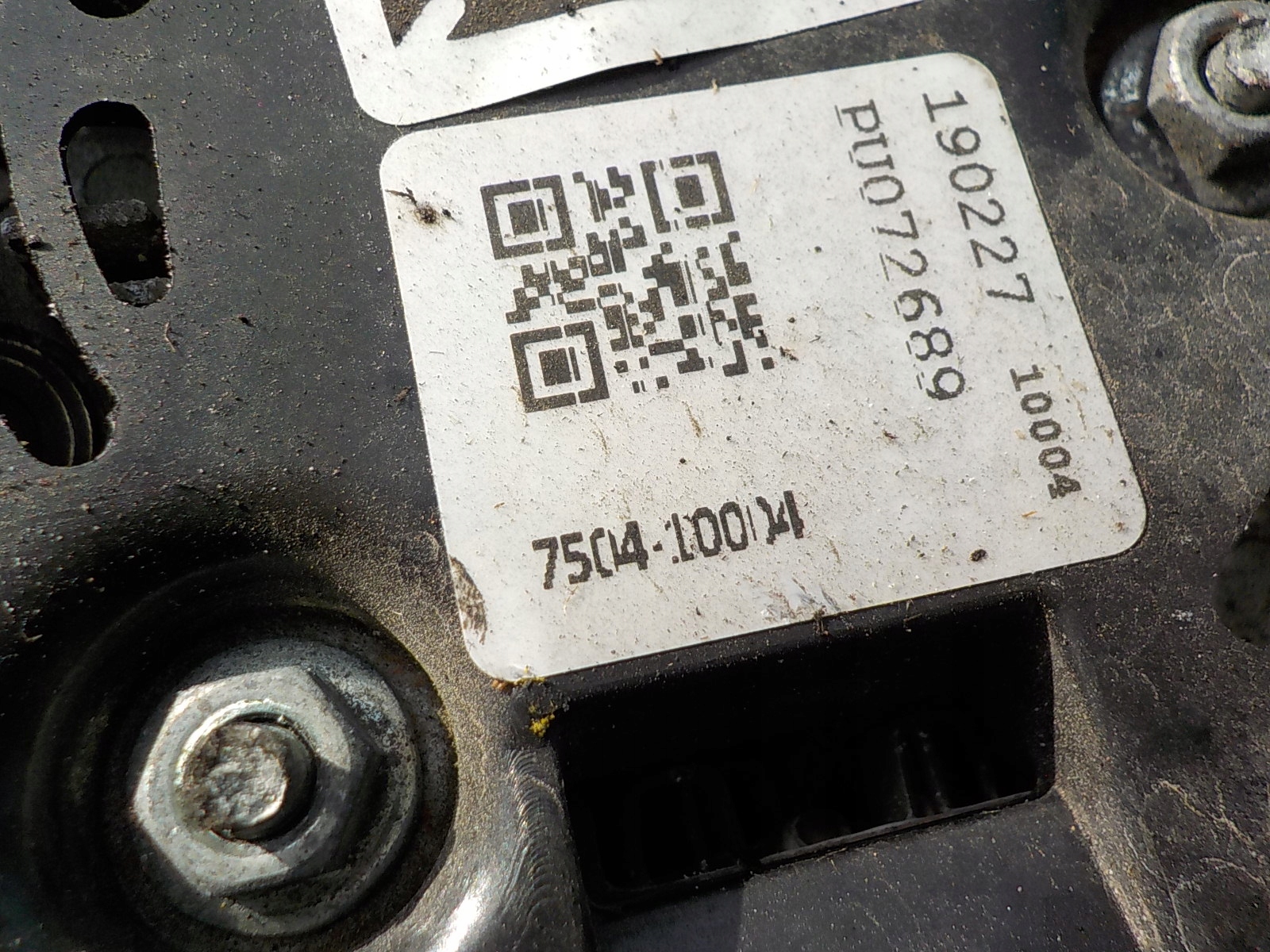 JEEP CHEROKEE 2.8 CRD alternator LRA03894