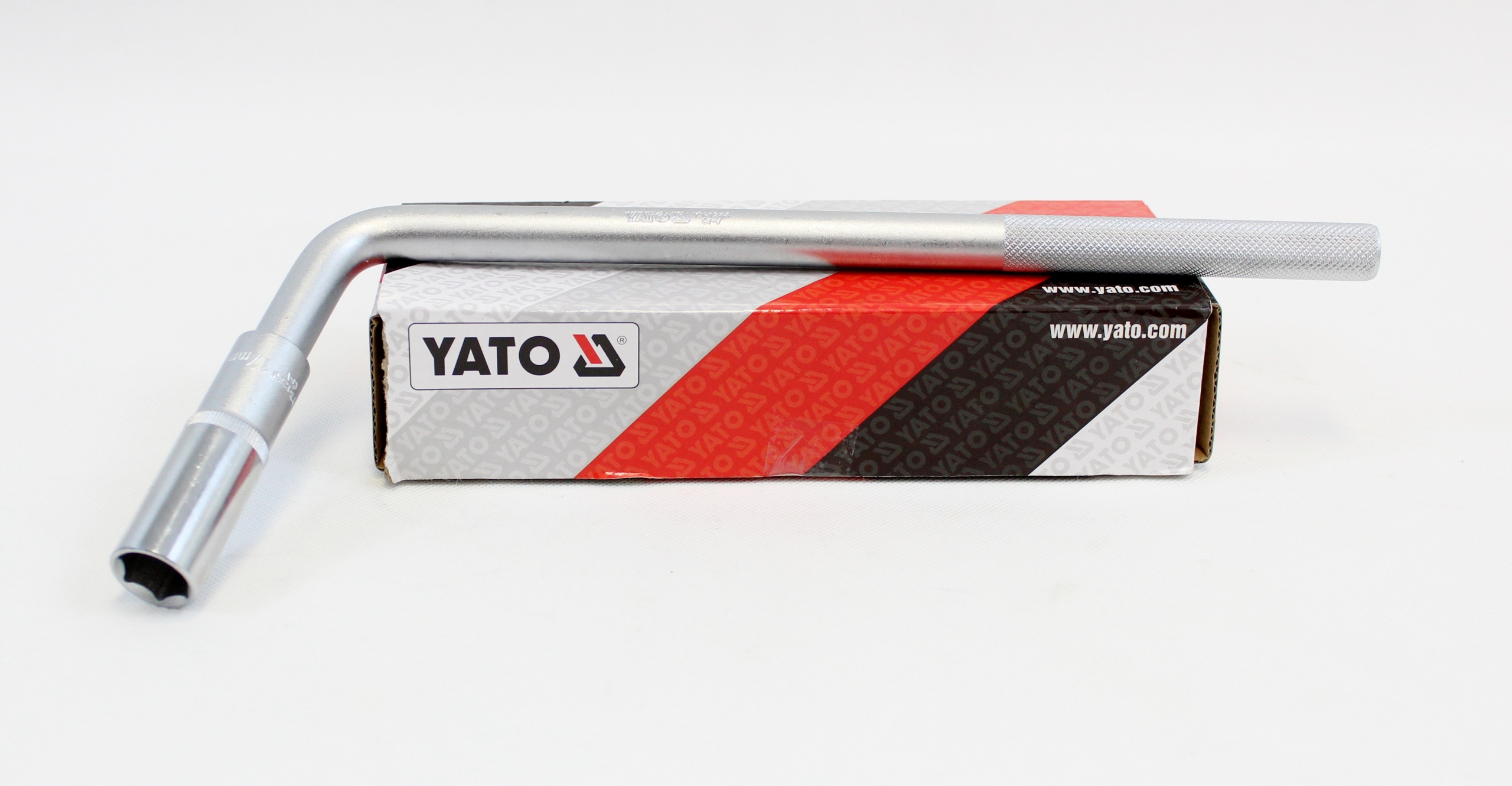 YATO KLUCZ DO KÓŁ SAMOCHODOWYCH NASADKA 17 MM