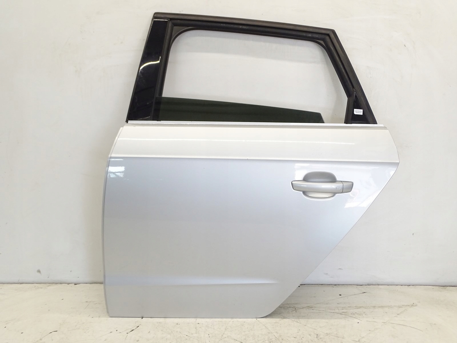 door left rear part left rear. AUDI A3 8V SB LX7W