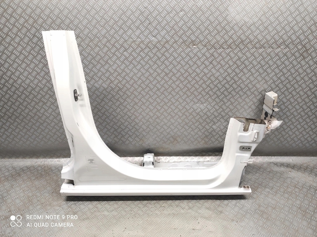 PRÓG PRAWY SŁUPEK S SŁUPEK ŚRODKOWY TOYOTA PROACE CITY 2018-2024 Producent części Inny