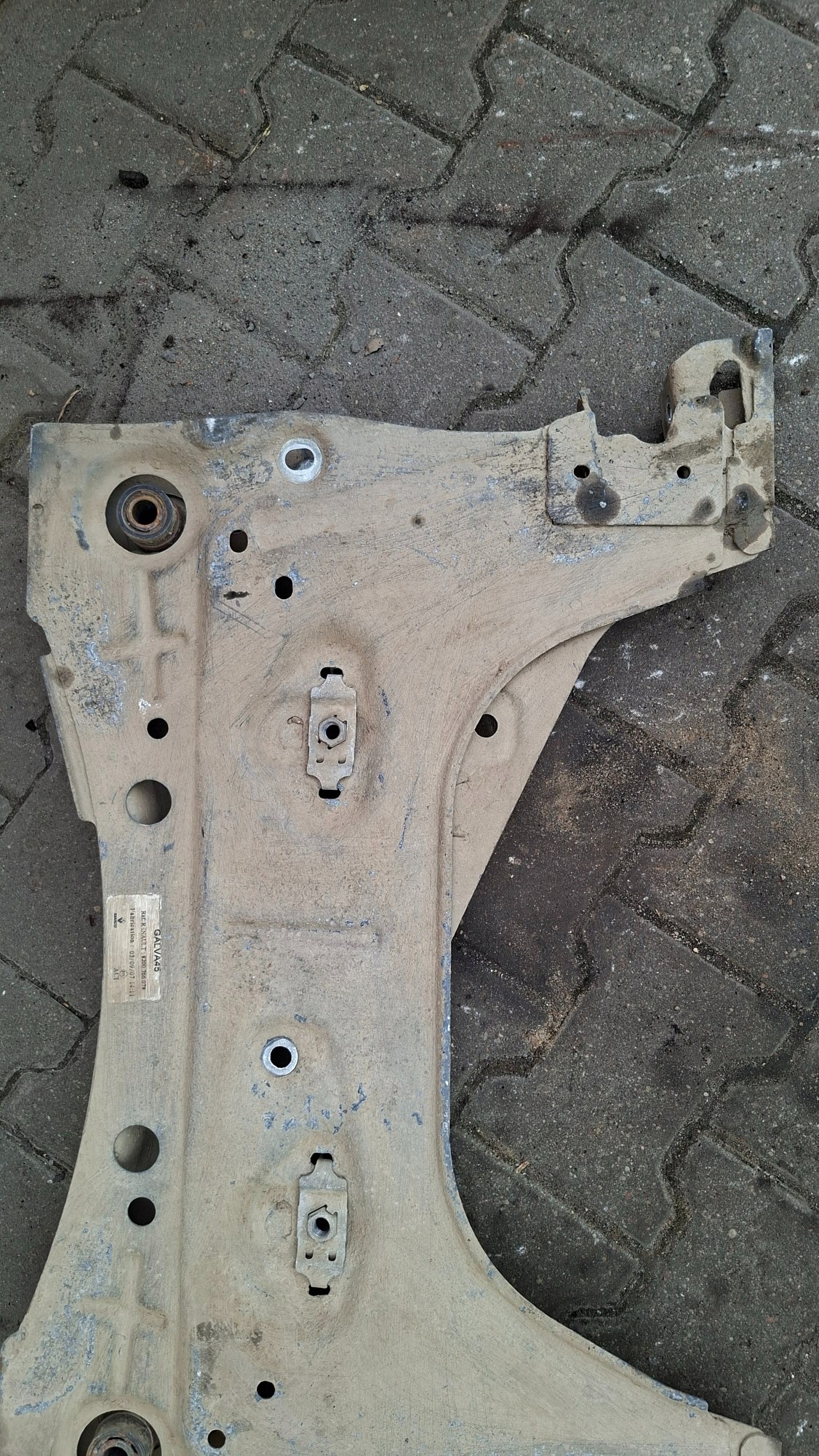 subframe axle beam PREDNIE RENAULT CLIO III 1.5DCI