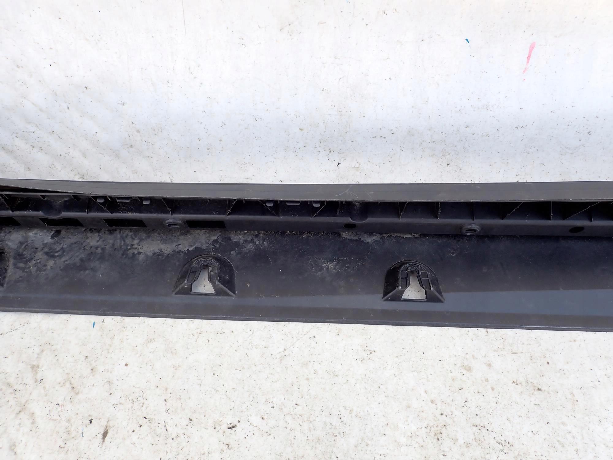 MERCEDES GLE and 1 W292 15-19 threshold right moulding threshold right