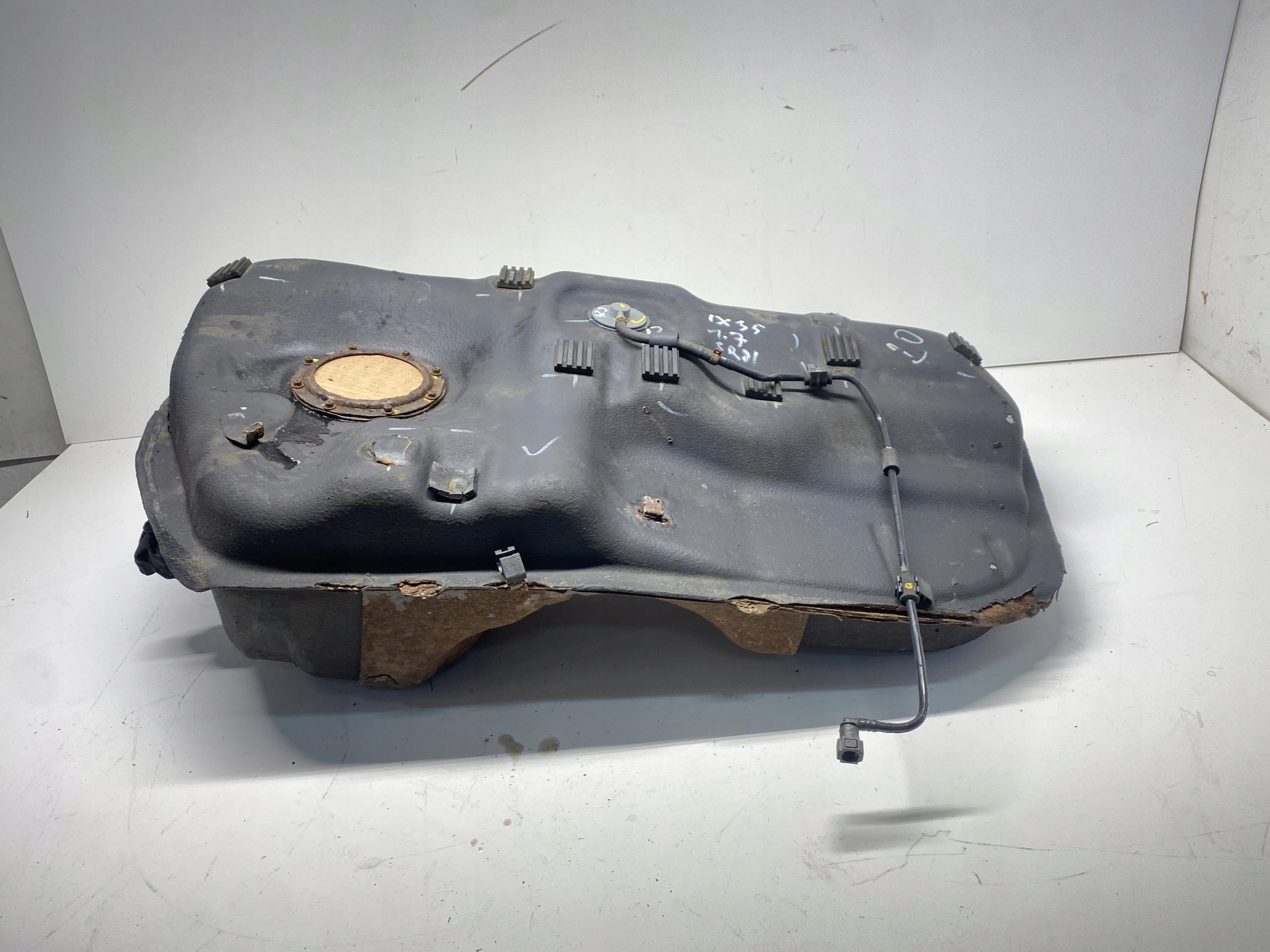 tank HYUNDAI IX35 1.7 CRDI 09-15