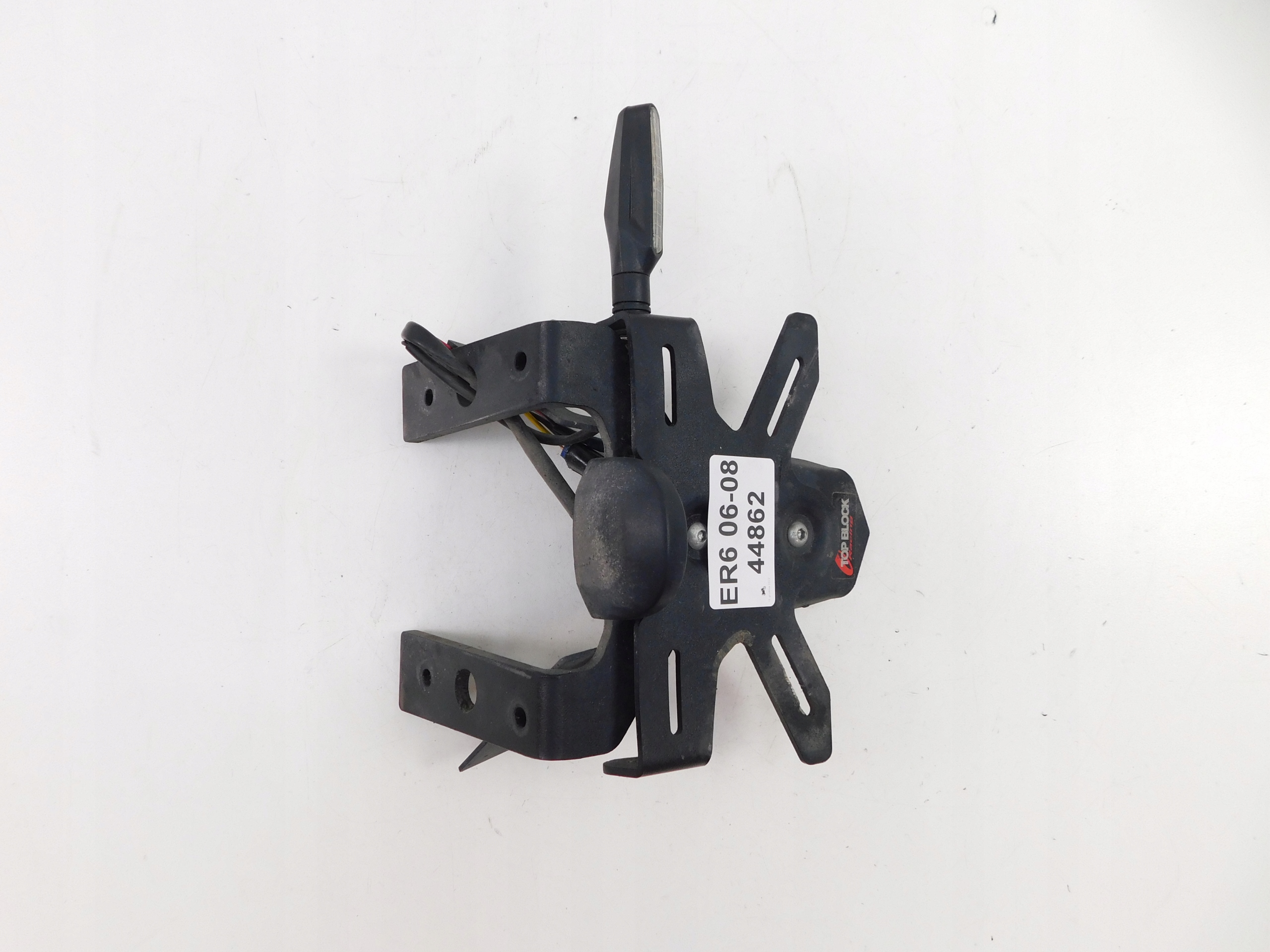 KAWASAKI ER6 06-08 КРЕПЛЕНИЕ СПОРТ СЗАДИ