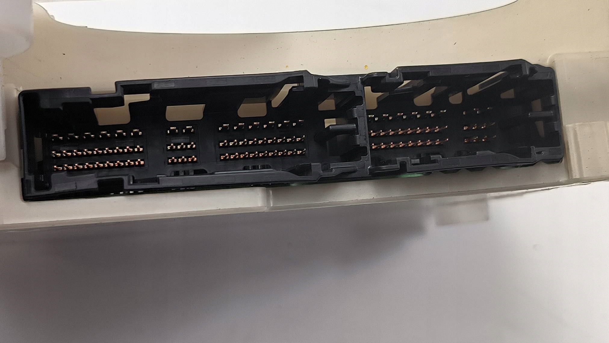 Module fusibles 82730-33Q30 LEXUS ES300H VII