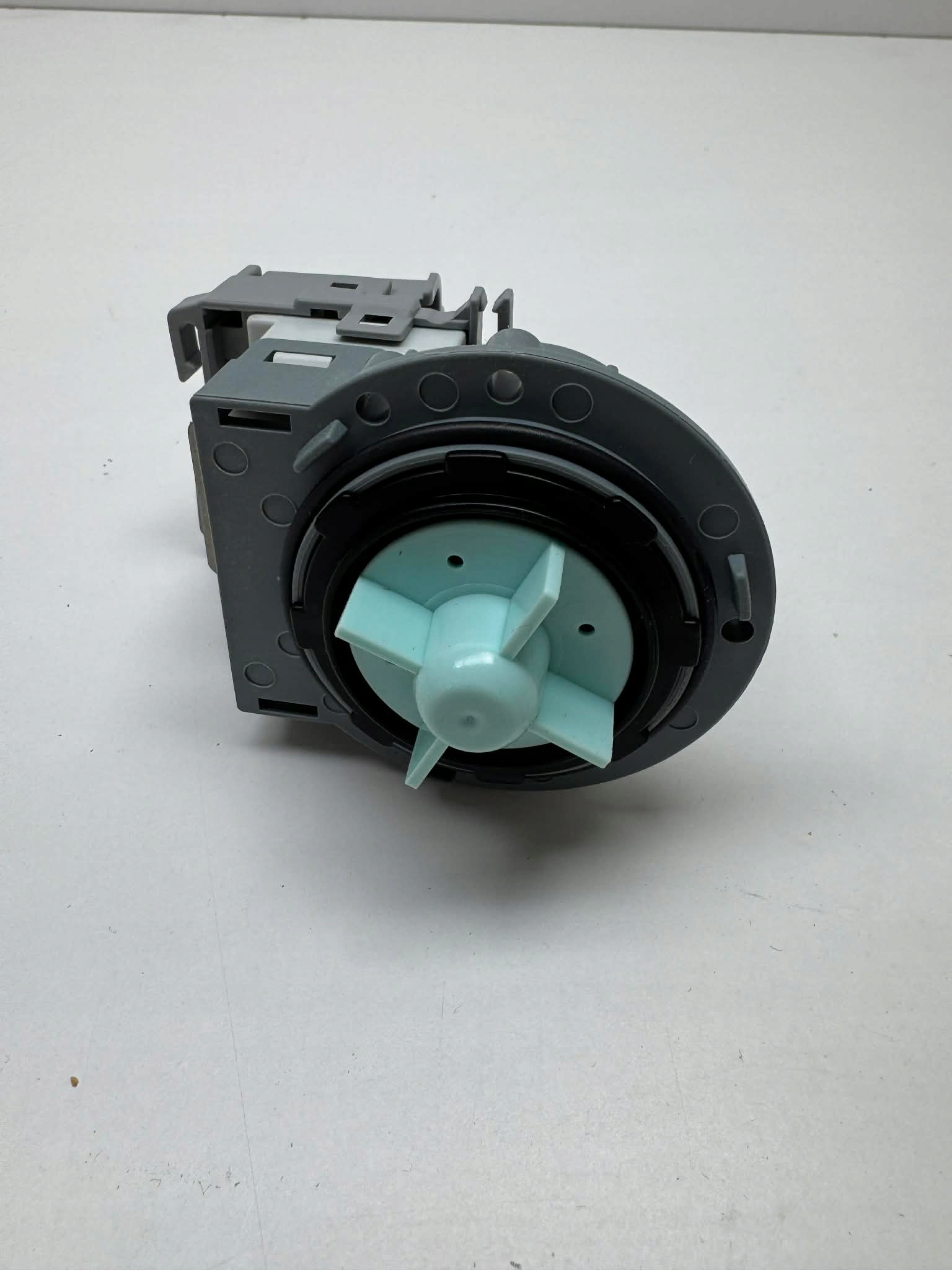 Silnik pompy odpływowej (34W) do pralki Samsung (DC31-00181A)