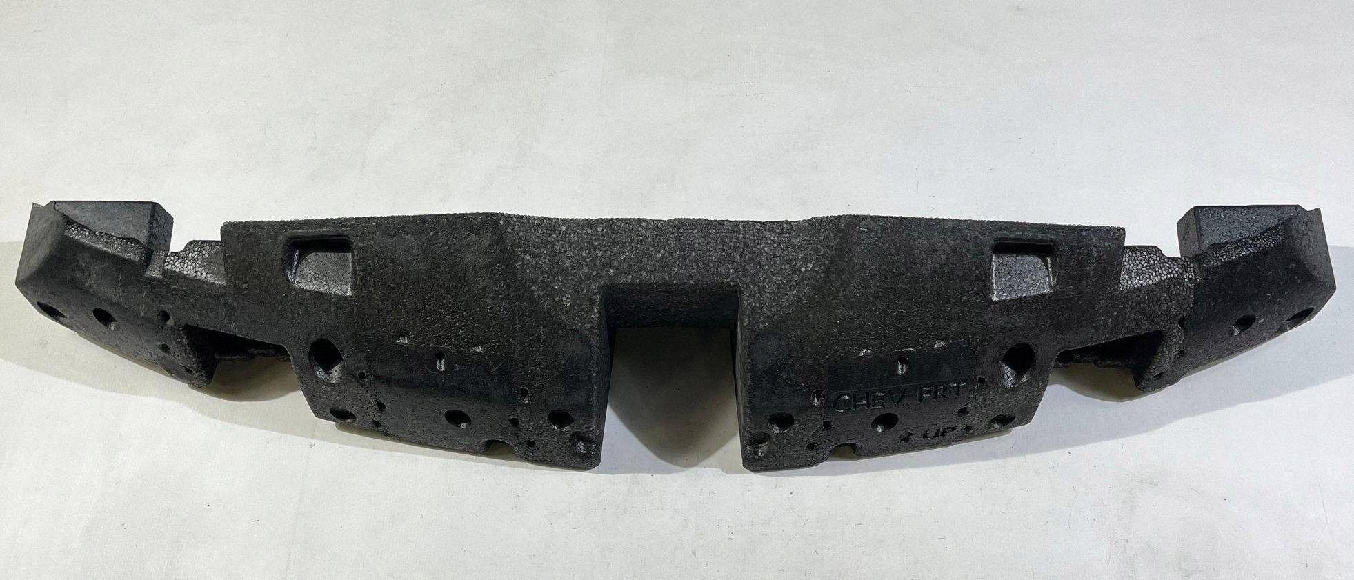 Absorber nárazníka predného predok Chevrolet Corvette C6 15789107