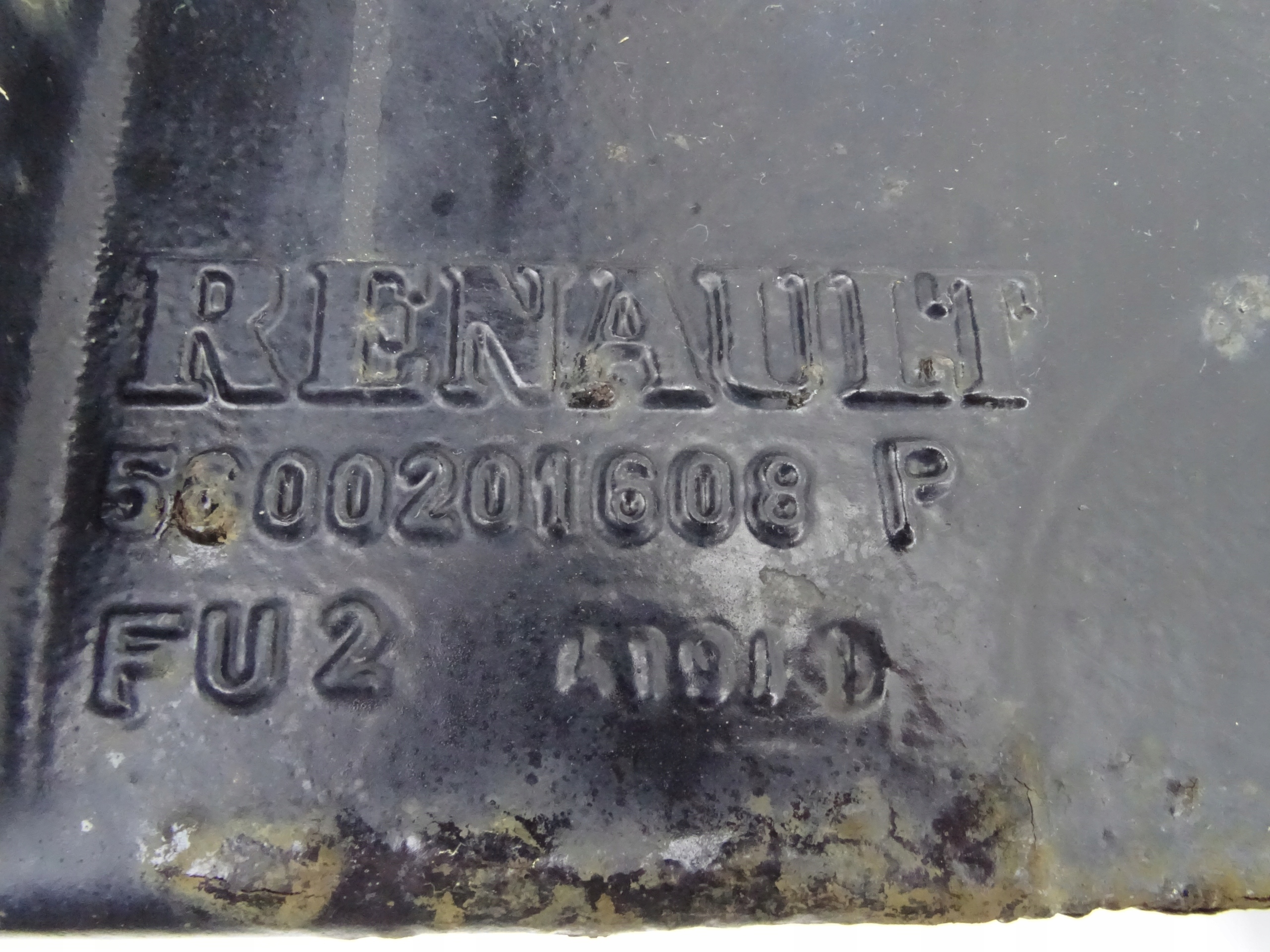 5600201608 - Renault MIDLUM DCI крепление пружины слева спереди 7 см