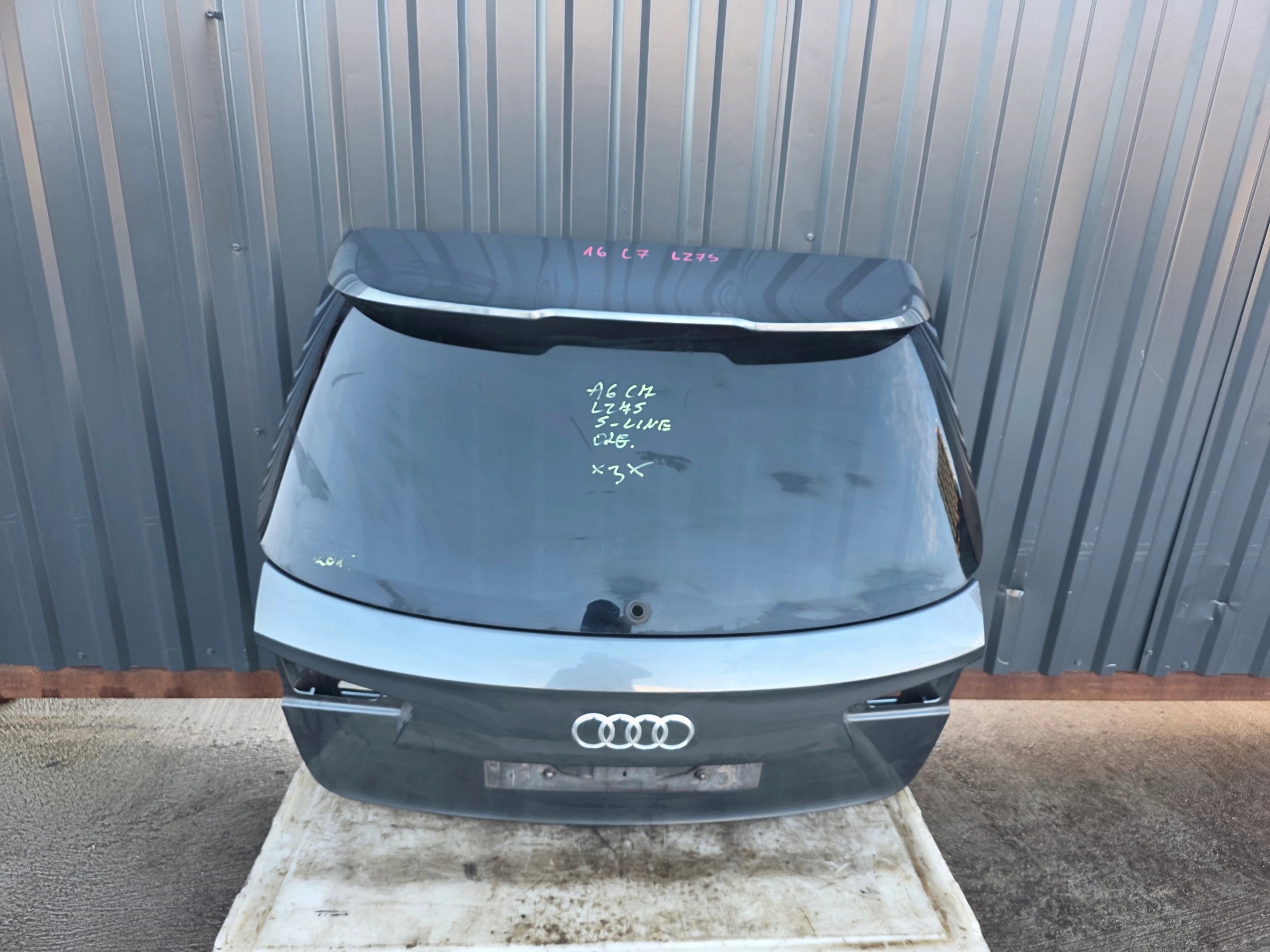boot doors rear part AUDI A6 C7 AVANT / KOMBI S LINE LZ7S original *3* !!!
