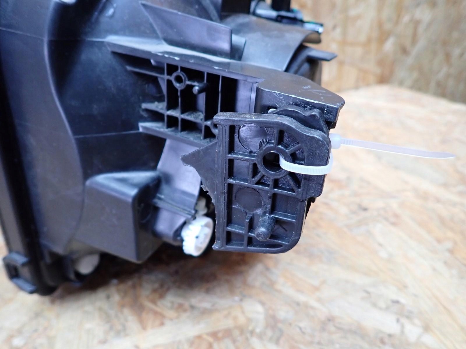 light left REFLEKTOR left FULL LED DACIA SPRING LIFT 2024- 260602460R
