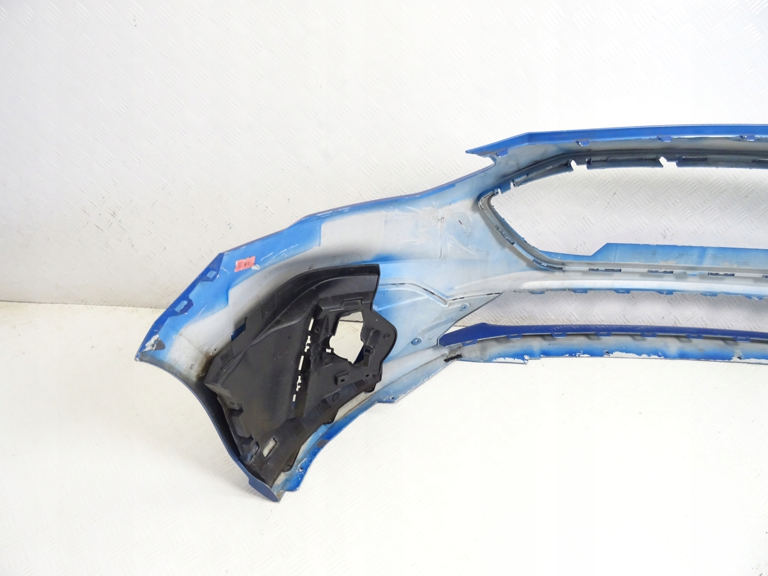 Ford Focus MK4 ST nárazník predok predný