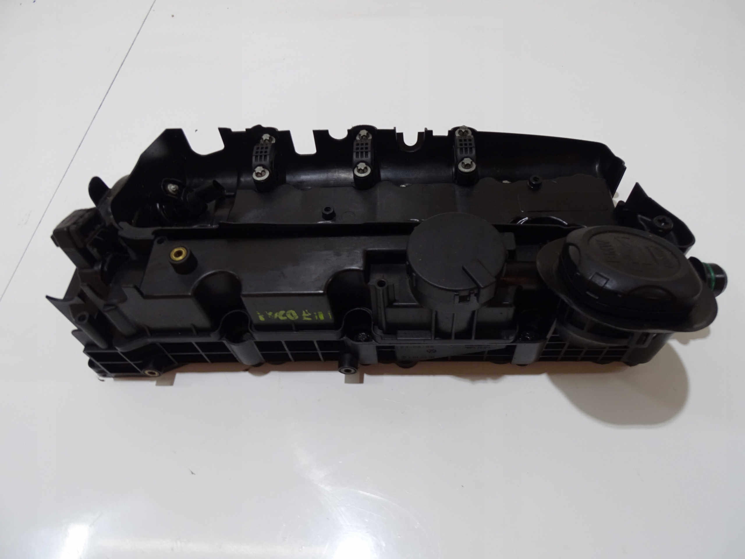 Abdeckung der Ventile BMW BMW E60 E61 E84 E87 N47 2.0D 7797613 (4642816)