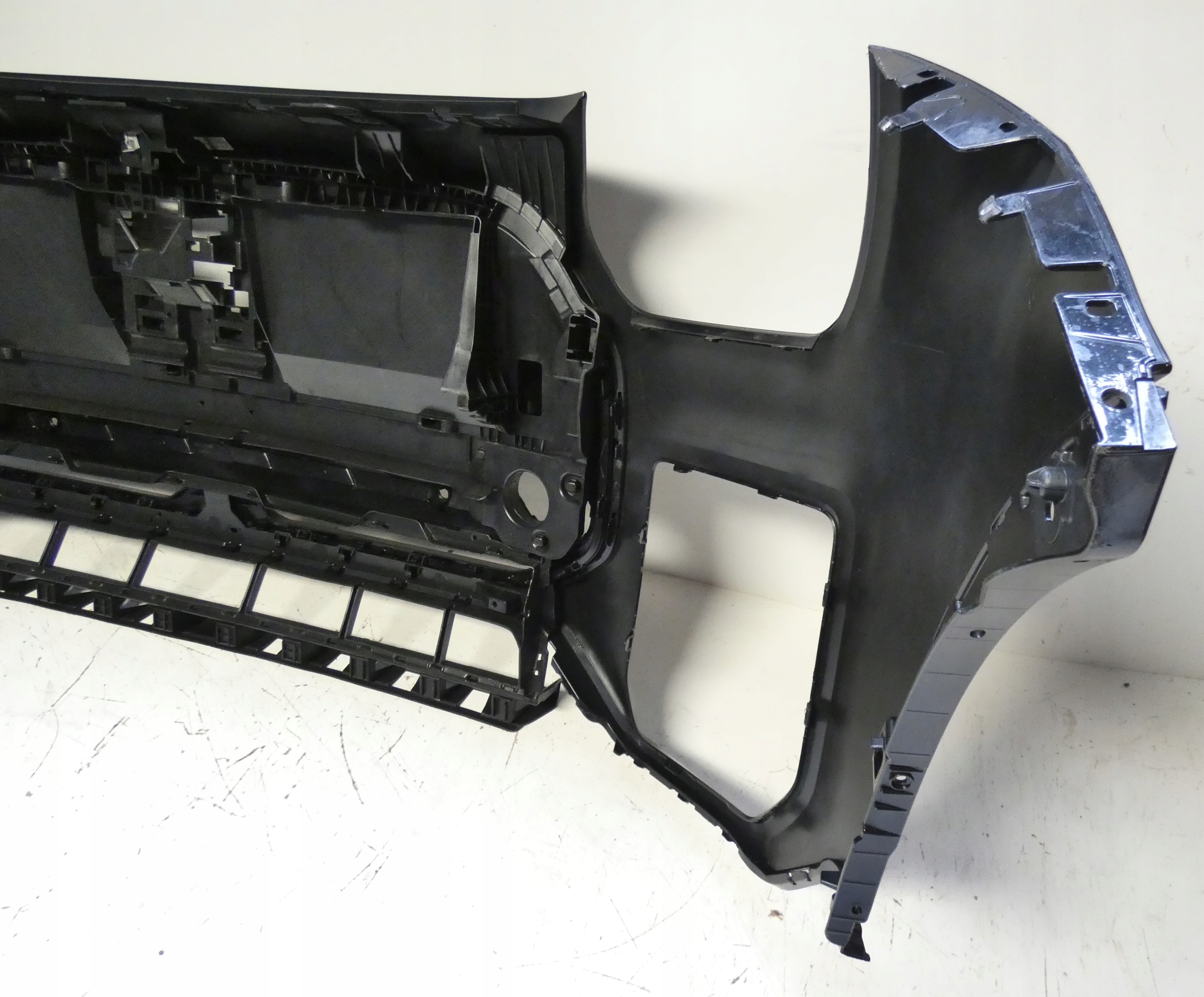 MINI COUNTRYMAN U25 JCW 5A26C50 2023- below 4 PDC bumper front front