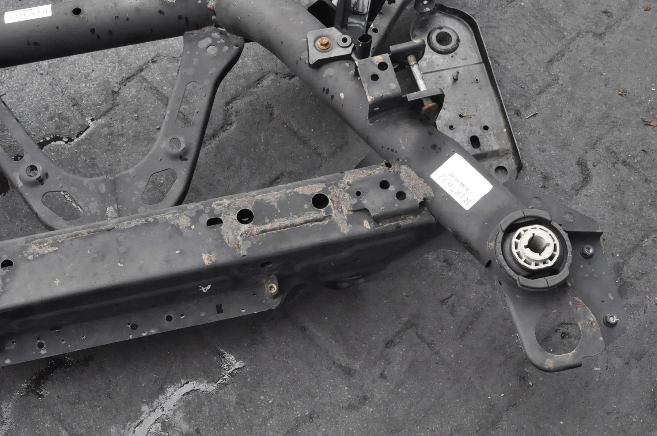 VOLVO S60 III V60 SANKI ZAWIESZENIA TYŁ 32246521 Numer katalogowy części 32246521