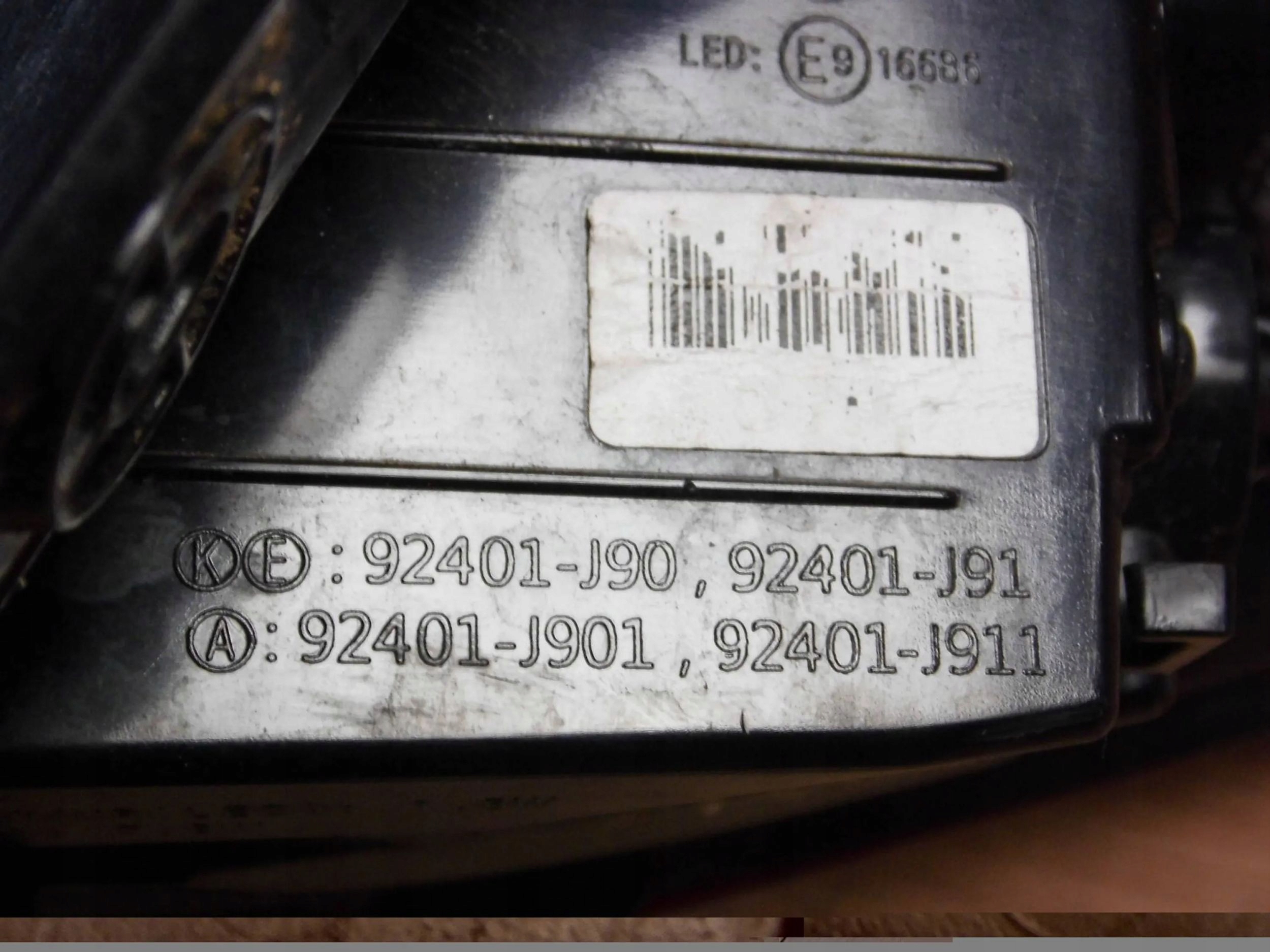 Hyundai Kona light left rear part rear 92401-J90