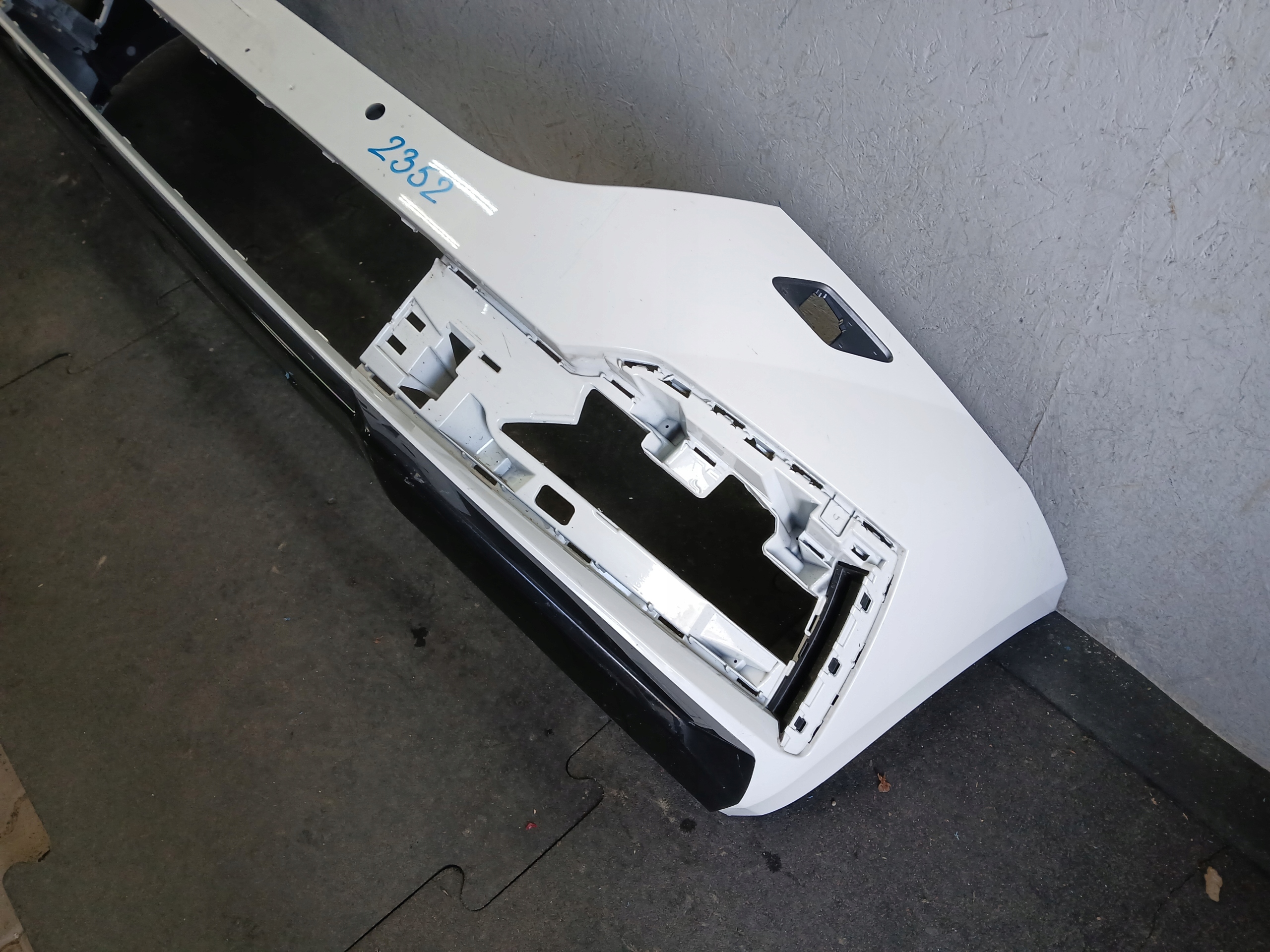 bumper front SKODA OCTAVIA IV 4 MONTE CARLO