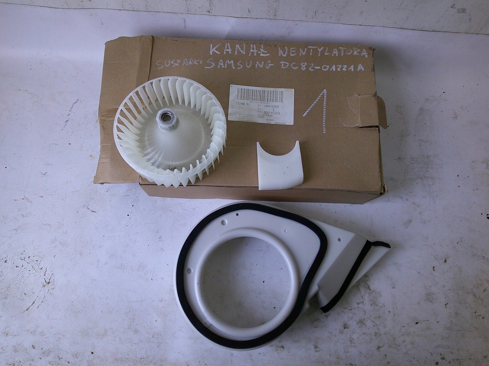 ford mondeo mk4 halogen prawy przód przedni