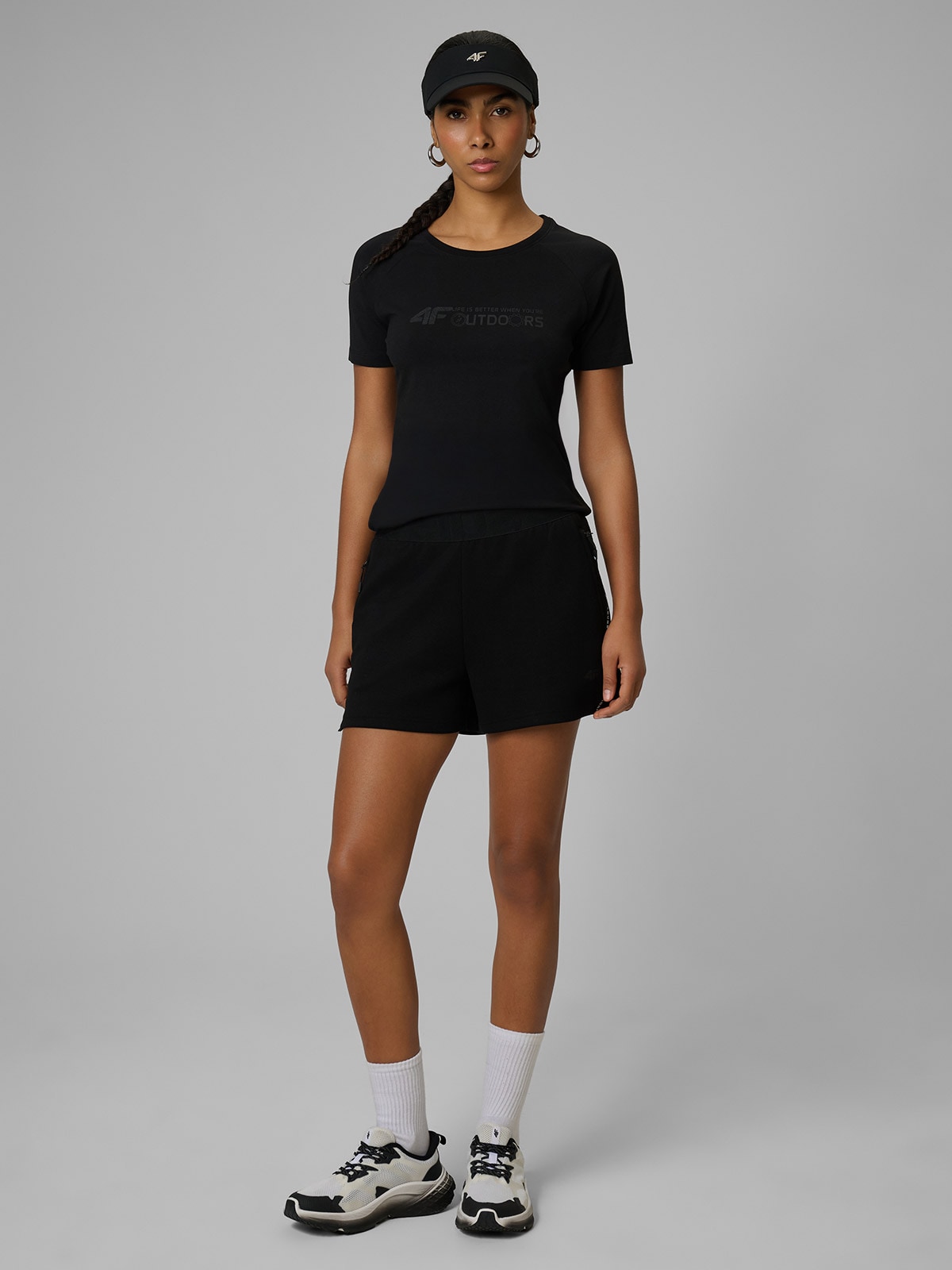 4F Kraťasy Černé Slim Na Zip XXL