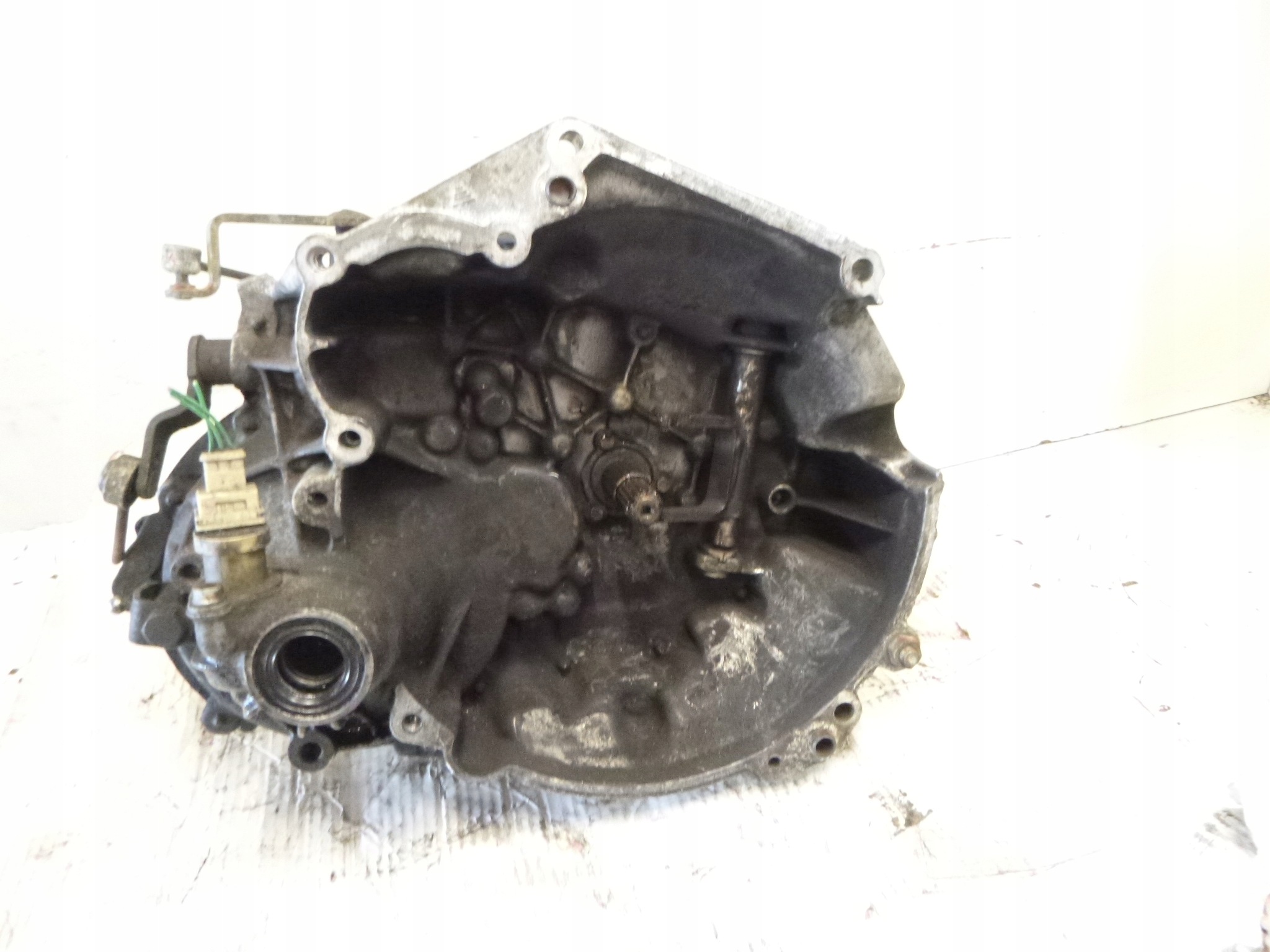 Getriebe Citroen Xsara 1.4 20CE86 1999r.