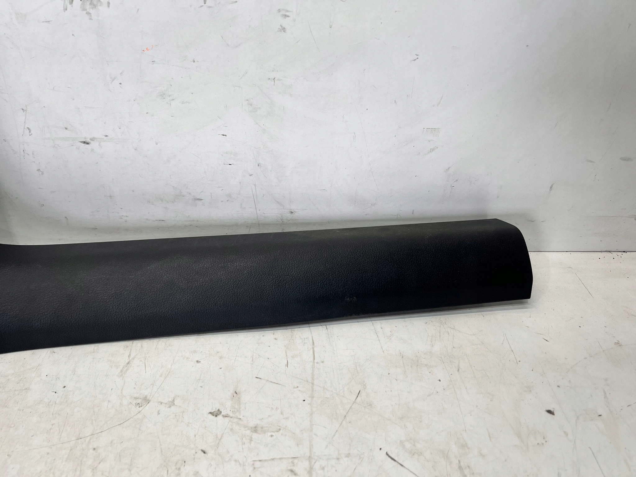 cover cap of the threshold right AUDI A6 C8 4K1867272 4PK